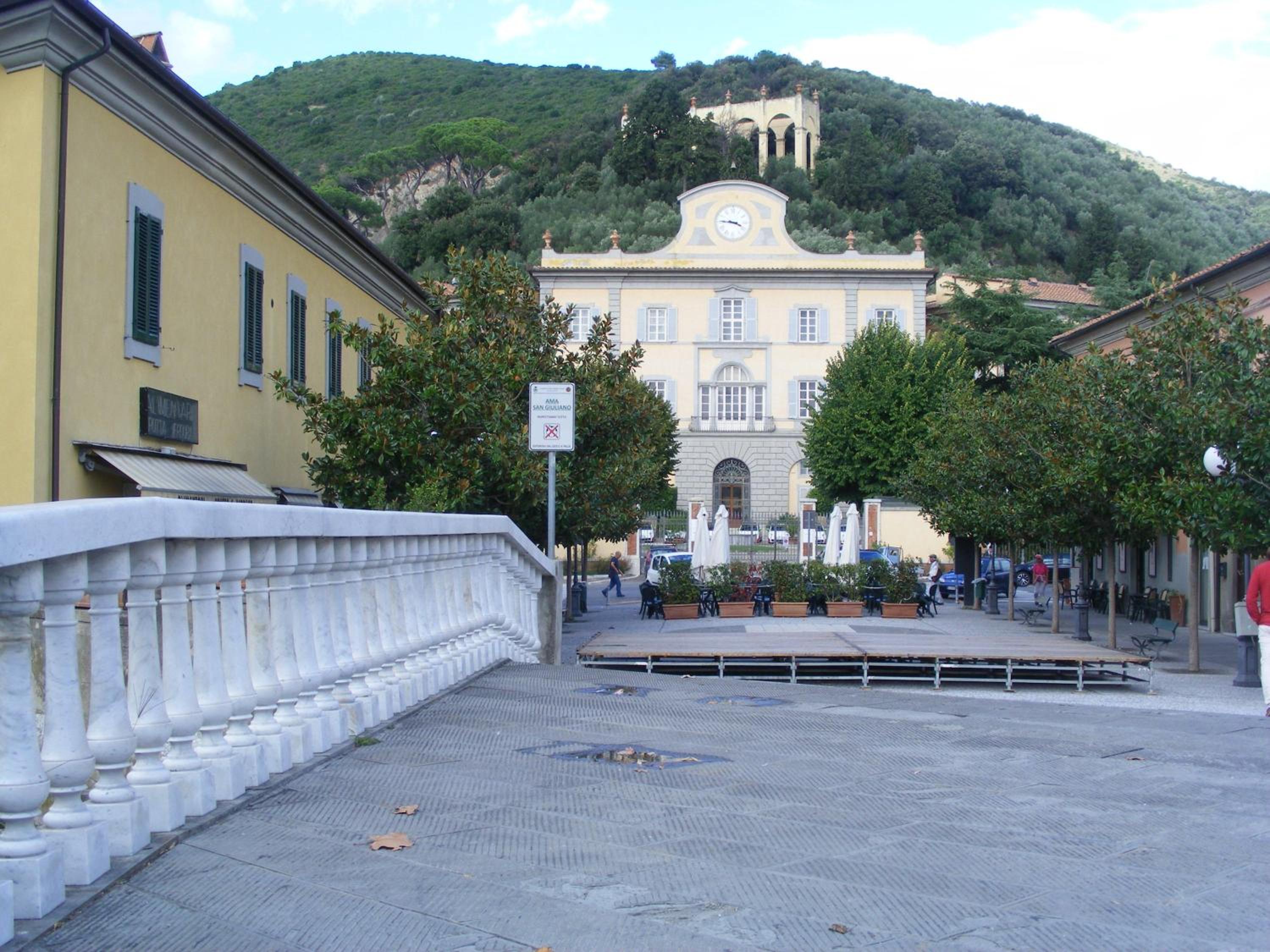 Photo 47