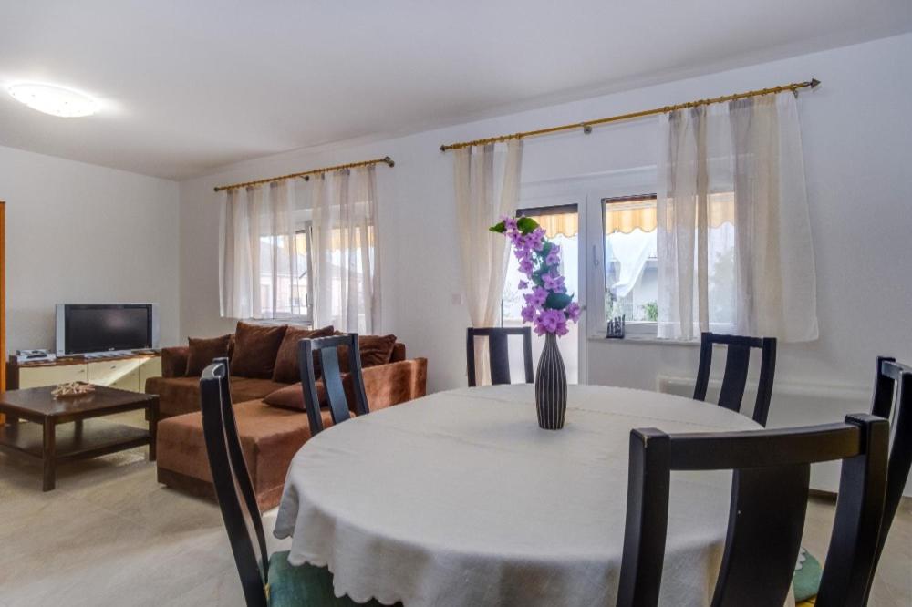 Apartments Josipa
