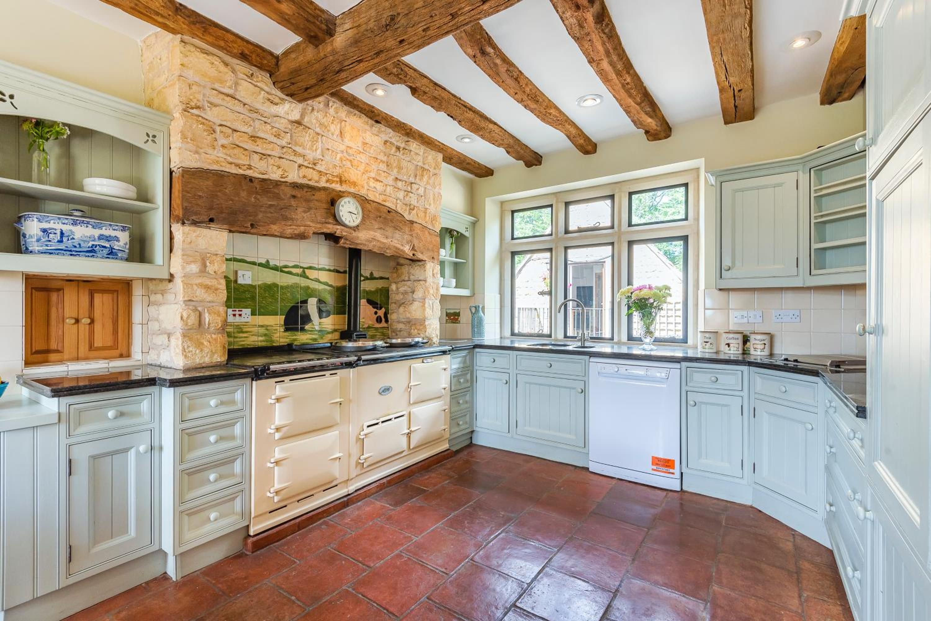 Laverton Hill Farm, Snowshill, for up to 16 view 3