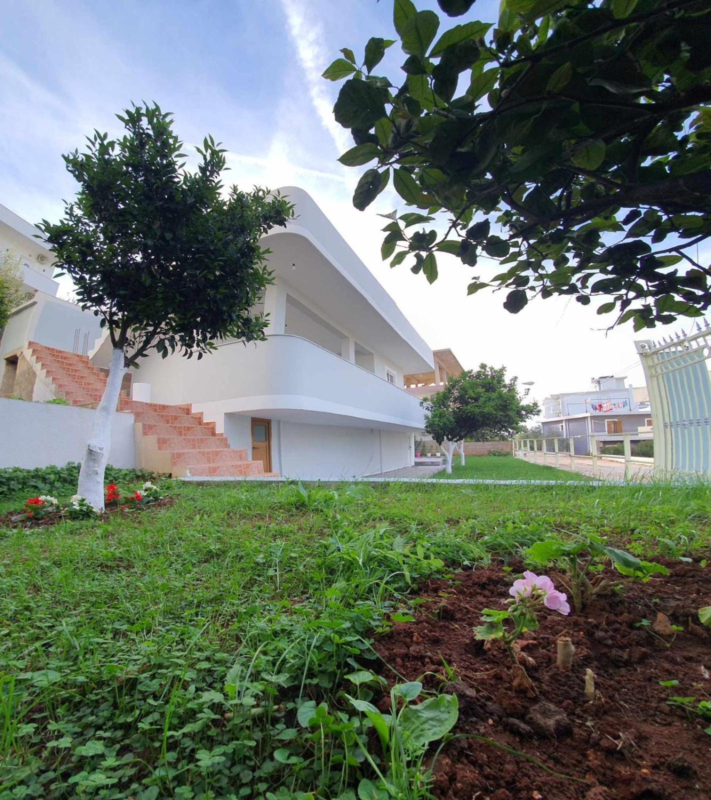 Vila Hysaj