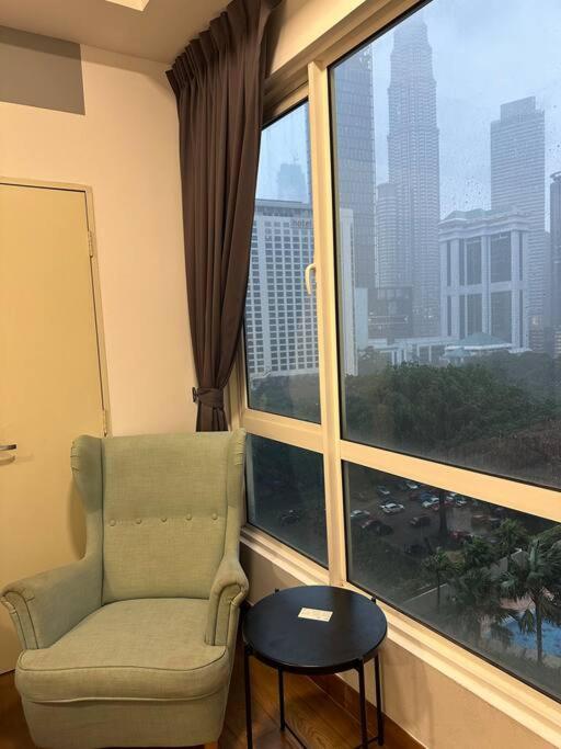 Crest by Luxzell KLCC(3 bedroom