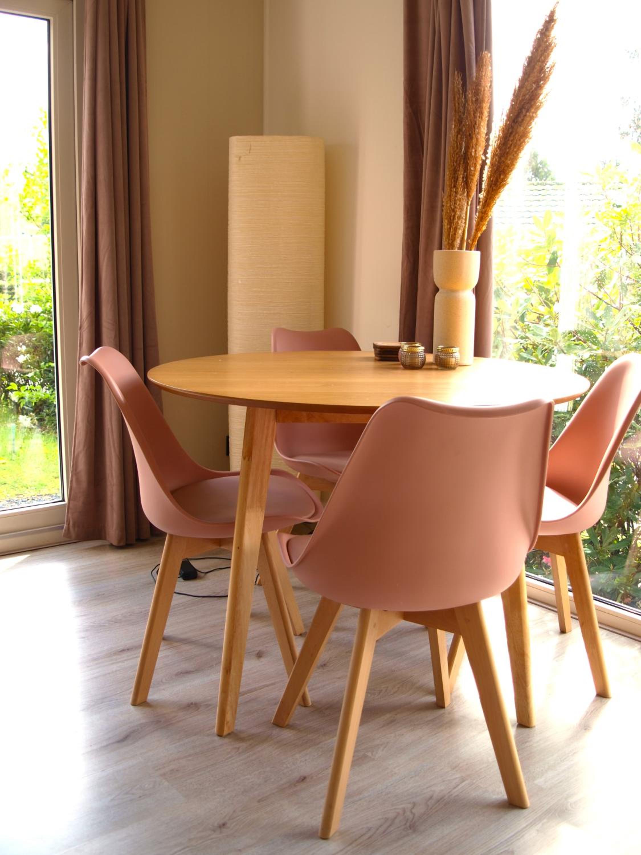 NIEUW Gezellig gemoderniseerd chalet op de Veluwe view 3