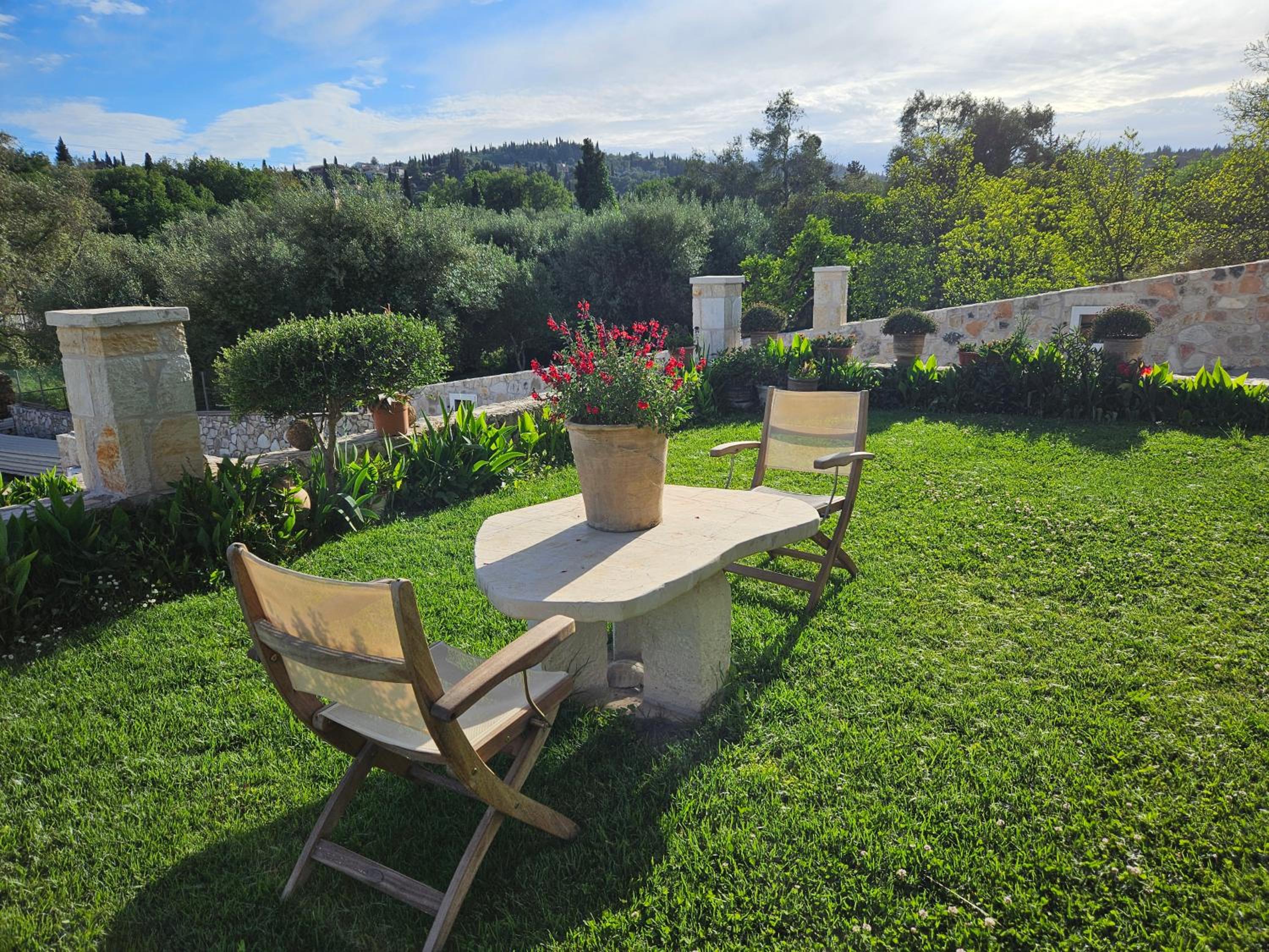 GREY LUXURY HOUSE view 3