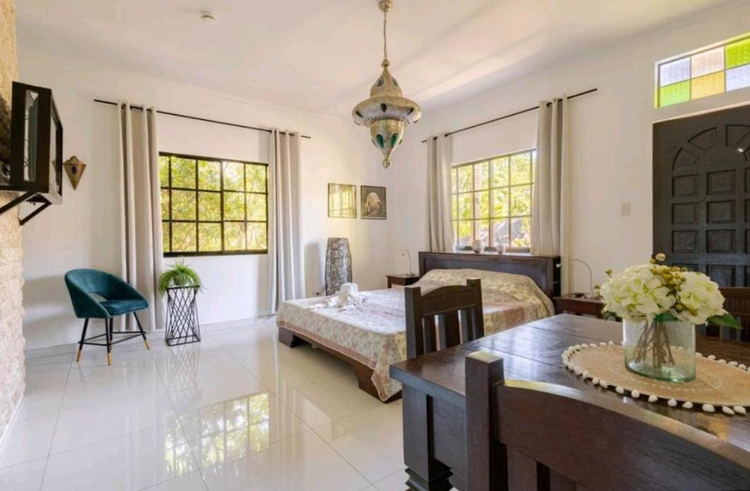 Palmhill Villa