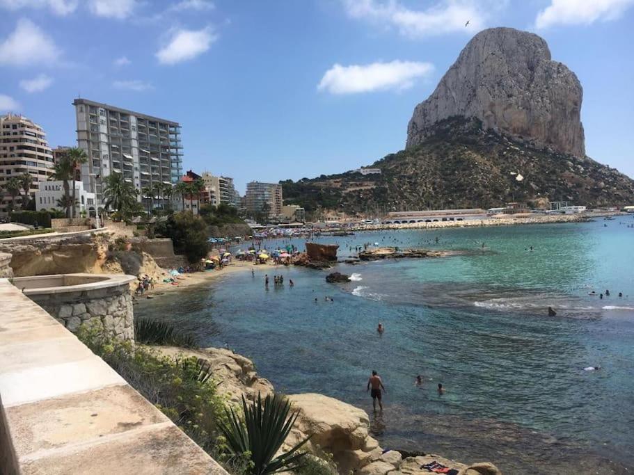 Blue armchair with sea view Apartment in Calpe