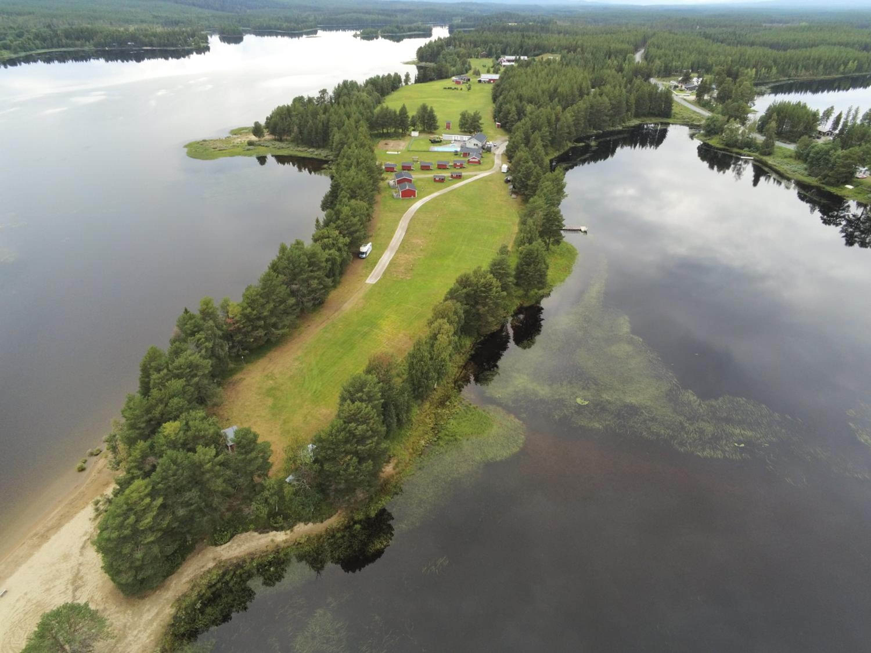 Photo 10