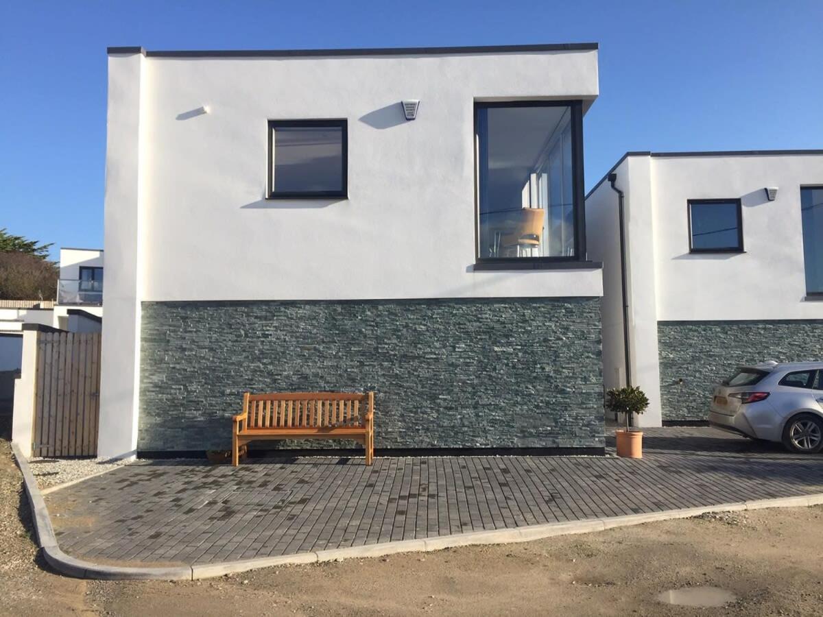 Relax in style at my stunning Holywell Beach home view 5