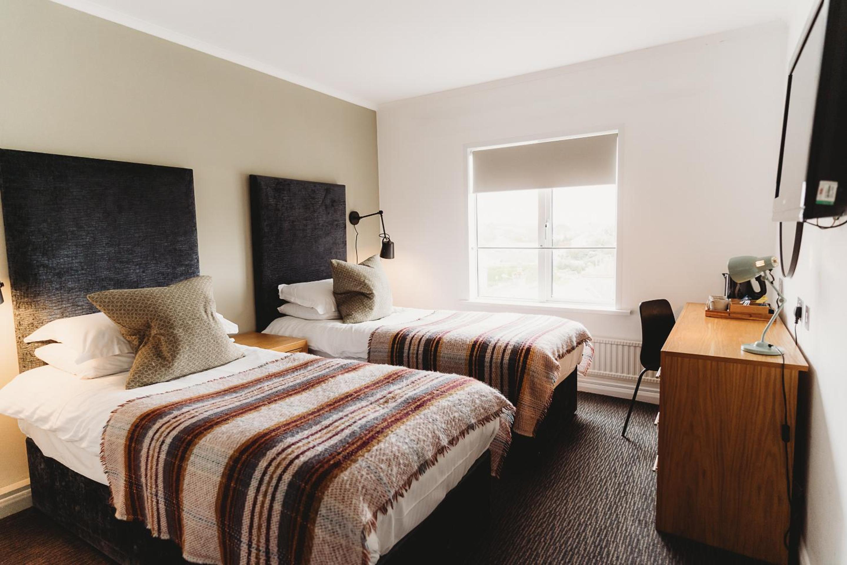 Truro Vacations - Hotel VARA - Property Image 12