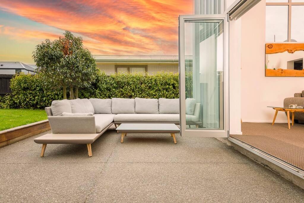 Inner City House - Great Location! view 3