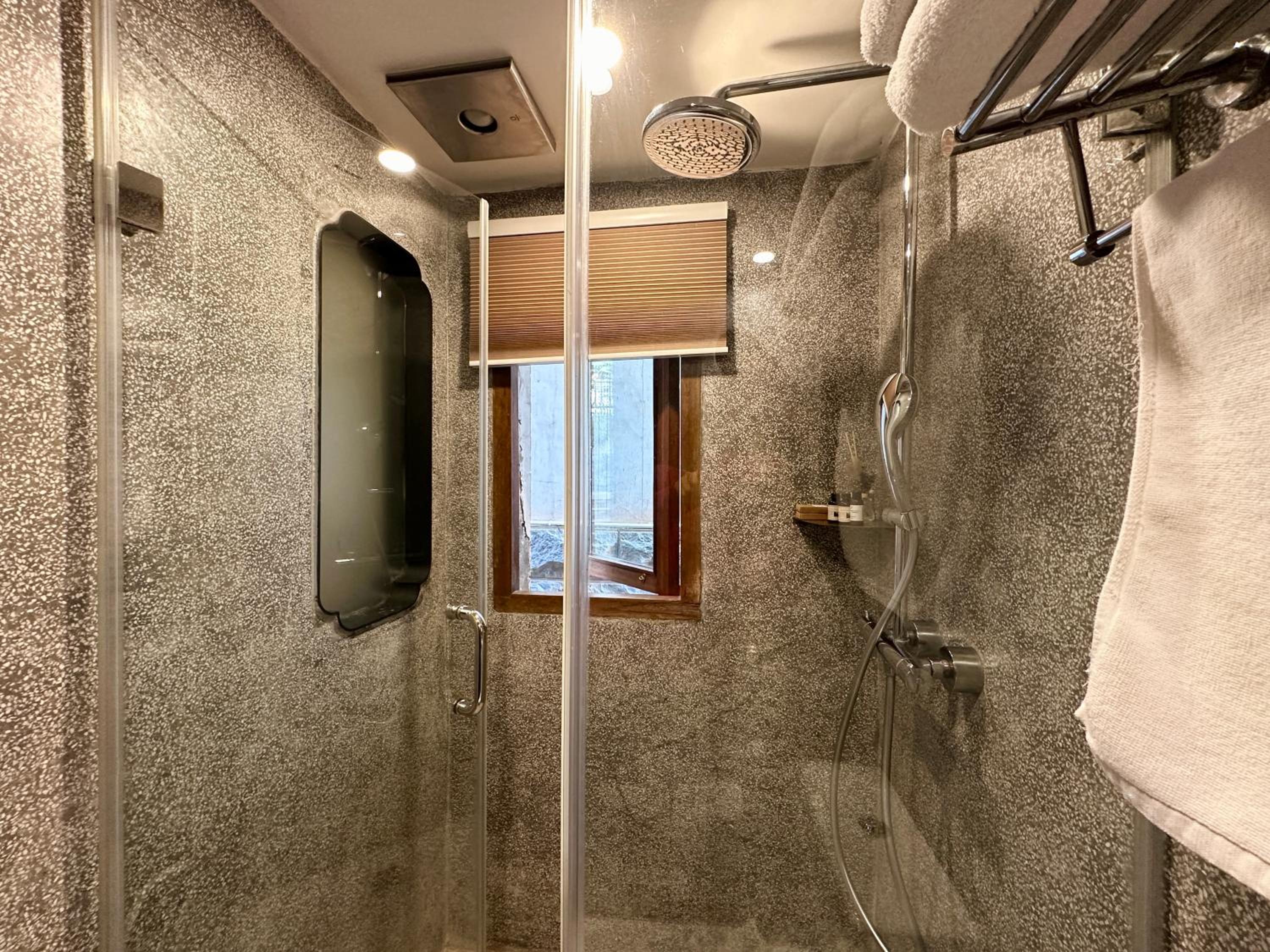 Hangzhou XianQingShan Homestay Westlake