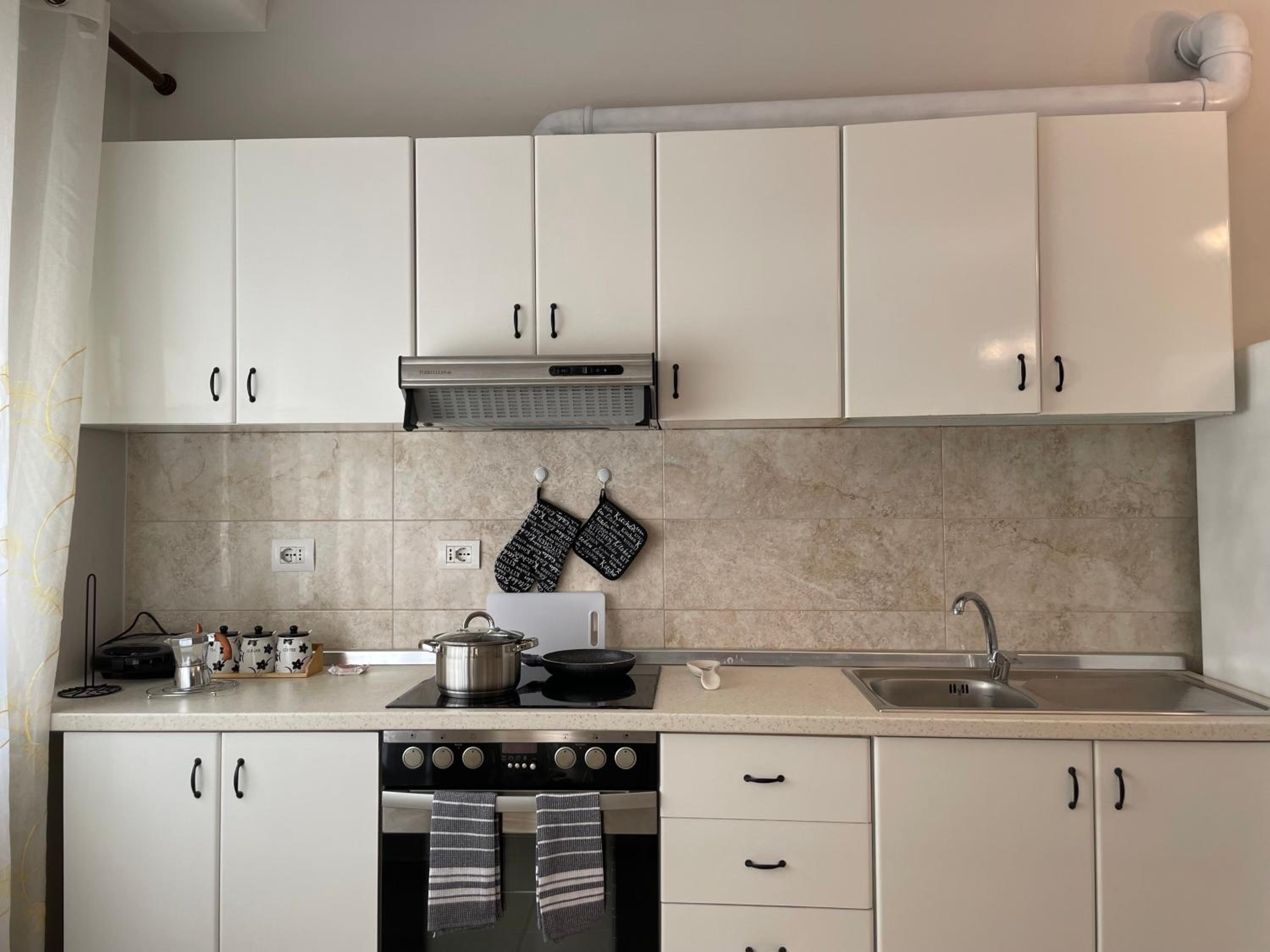Peak Apartment in Central Durres #1