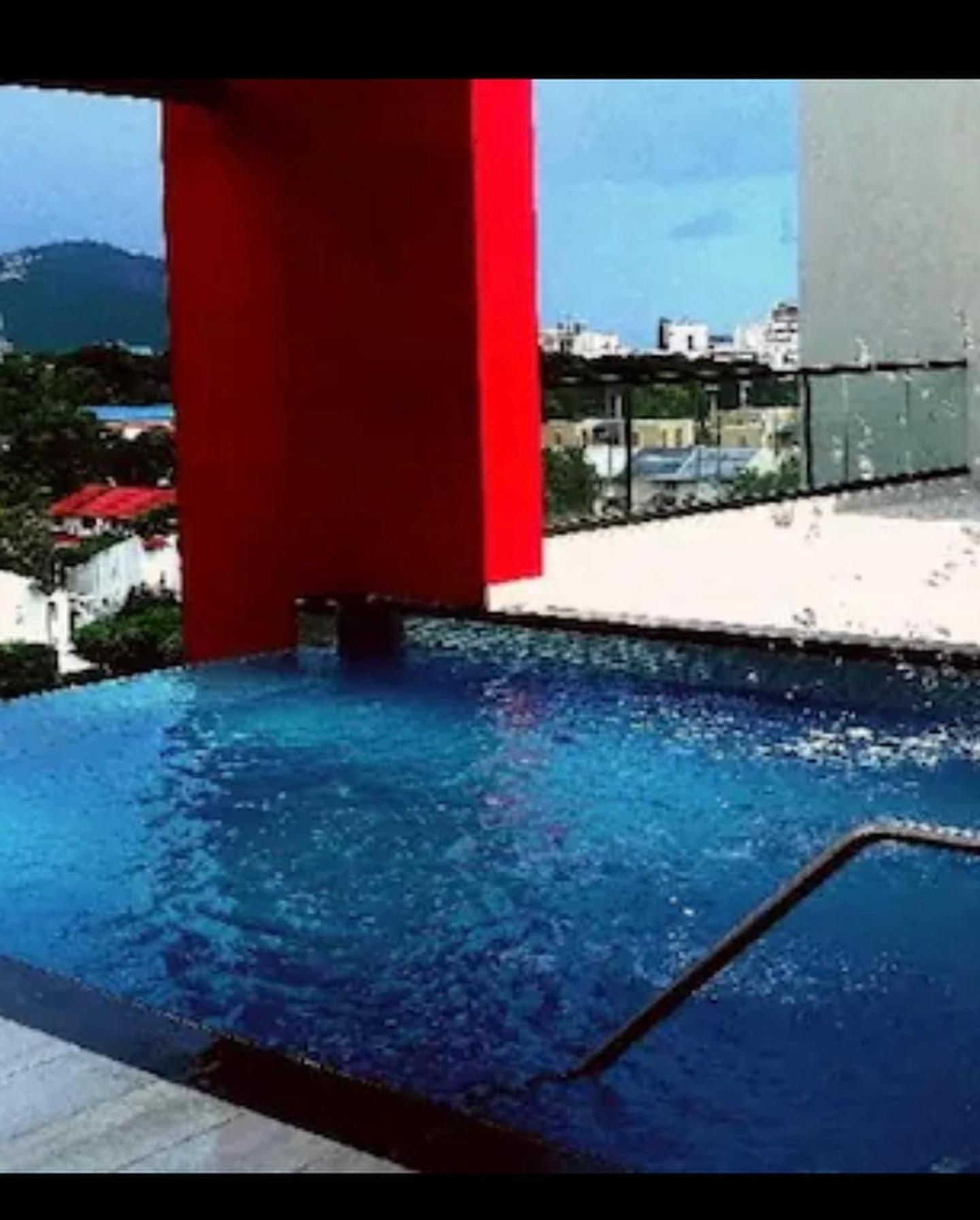 Skai’s Executive Suite view 4