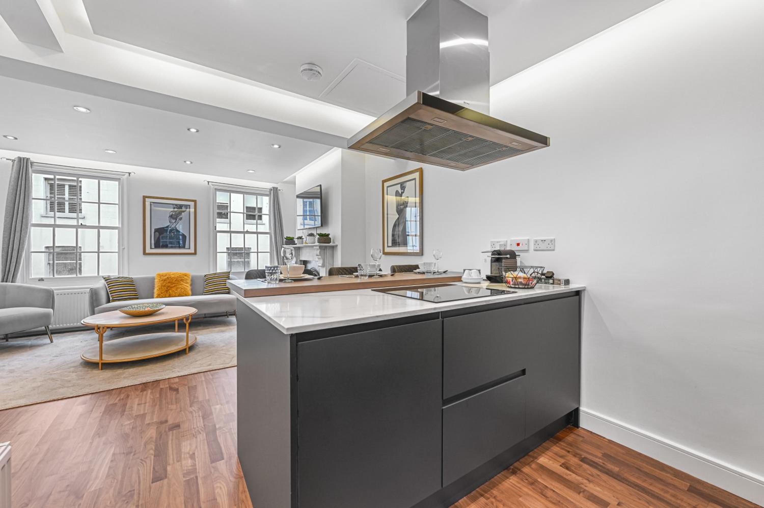 Knightsbridge 3 Bedroom Home 1 Minute Harrods