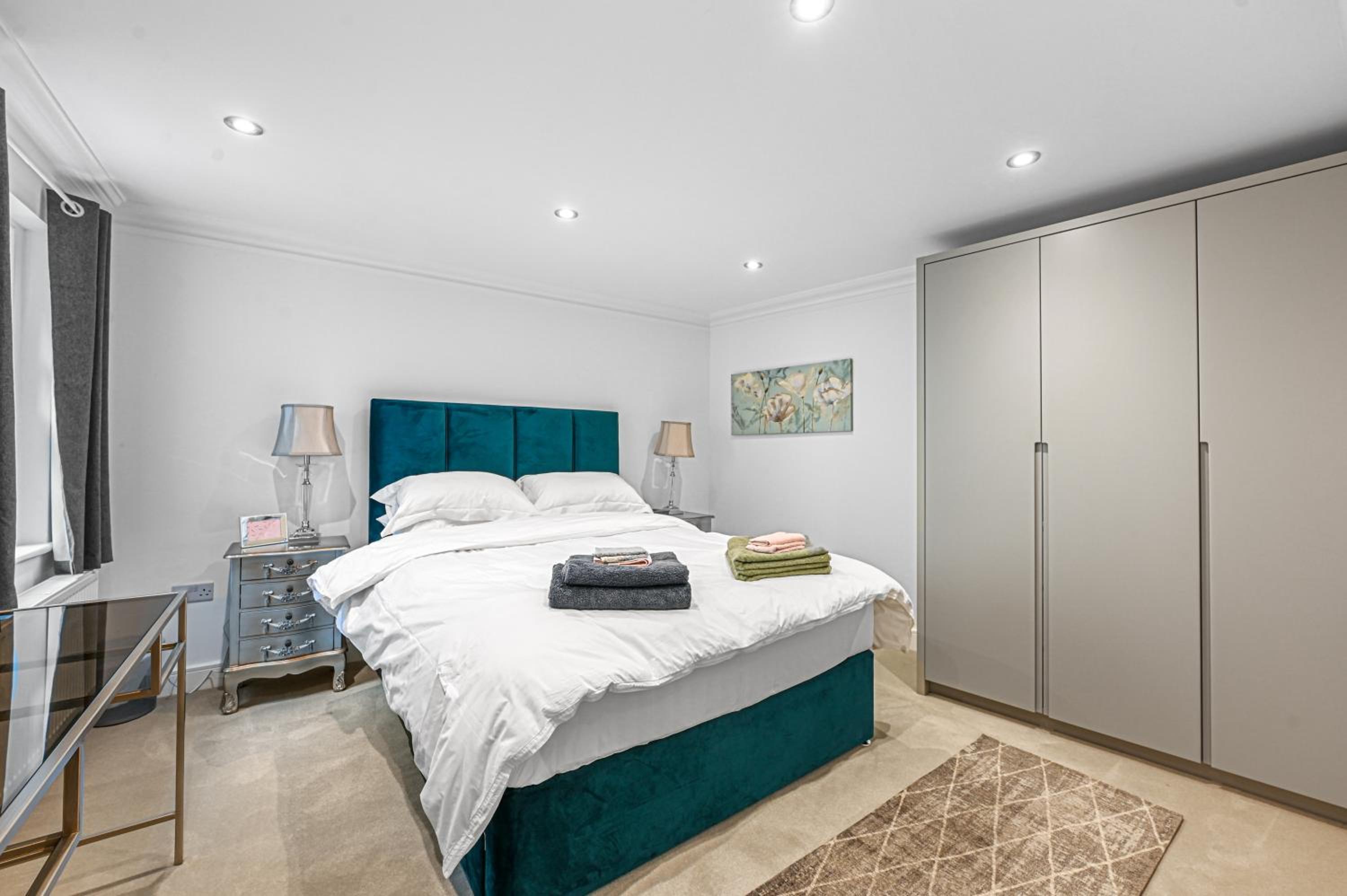 Knightsbridge 3 Bedroom Home 1 Minute Harrods