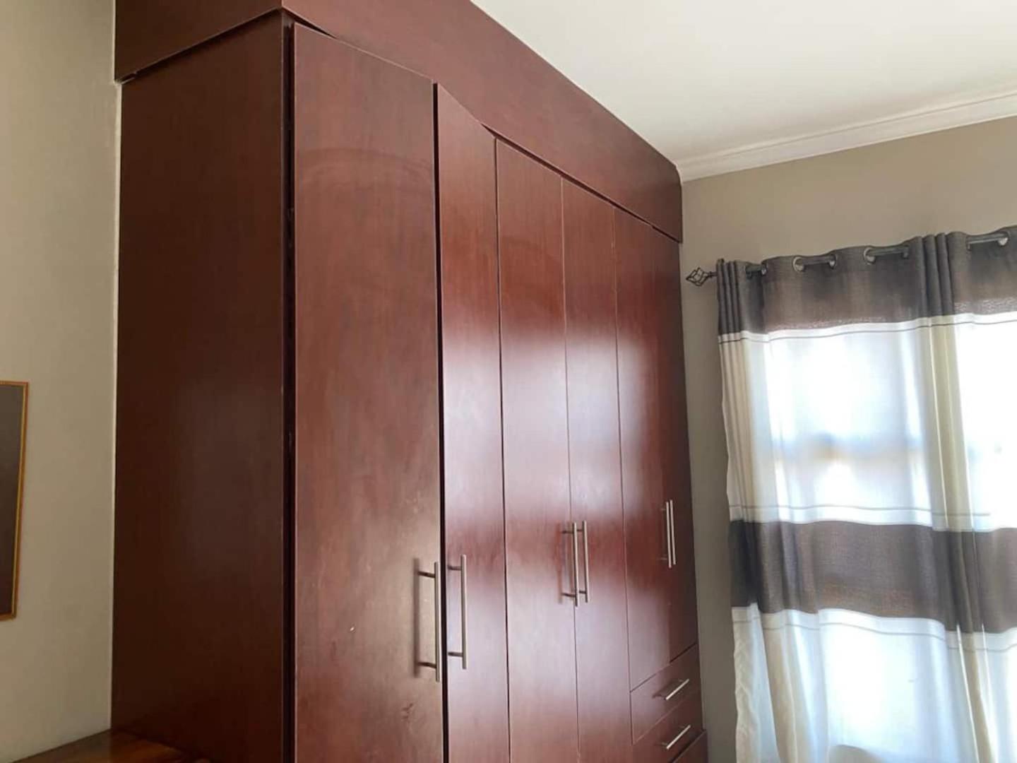 Remarkable 2-Bed Apartment in Harare view 4