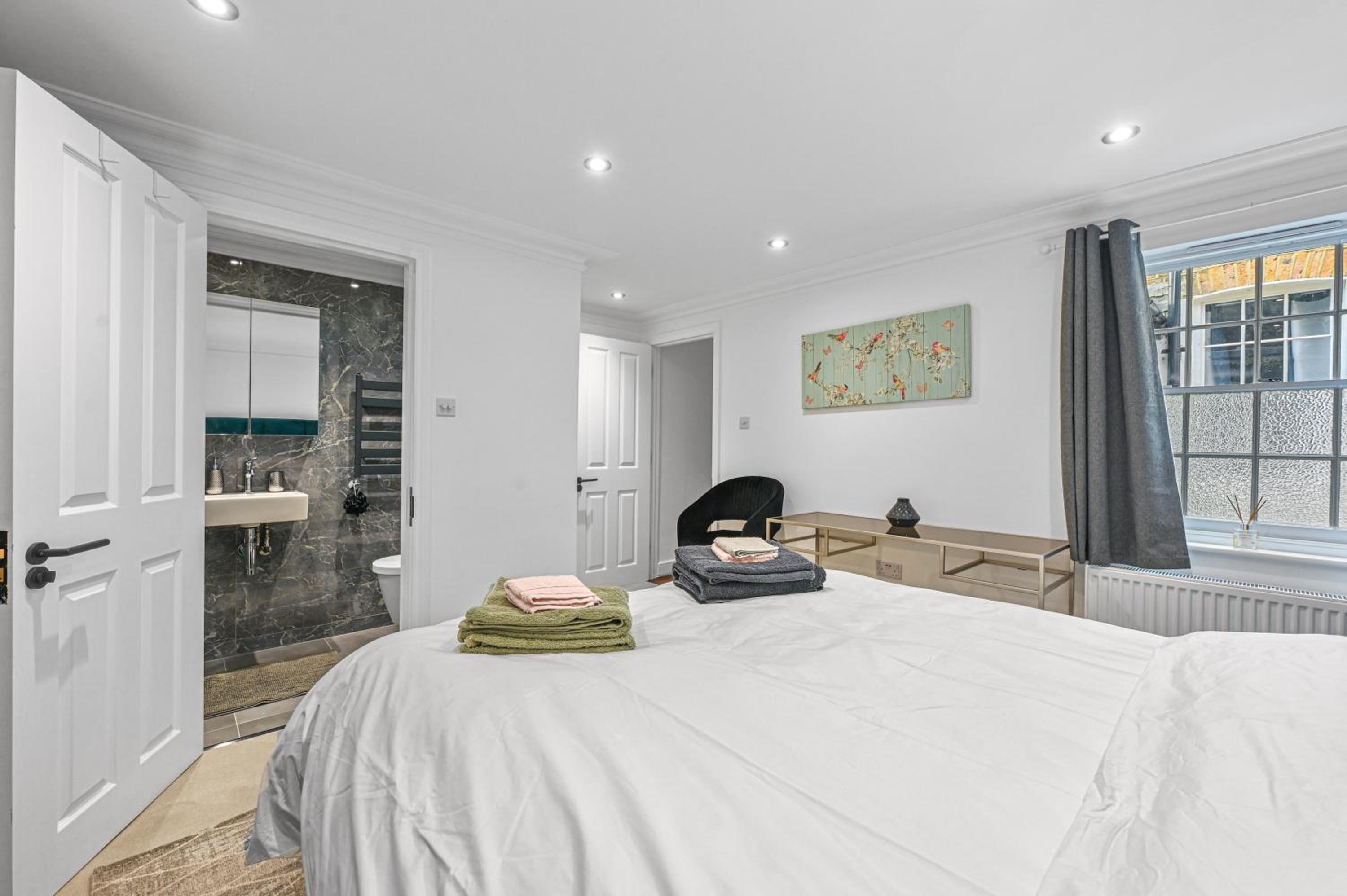 Knightsbridge 3 Bedroom Home 1 Minute Harrods