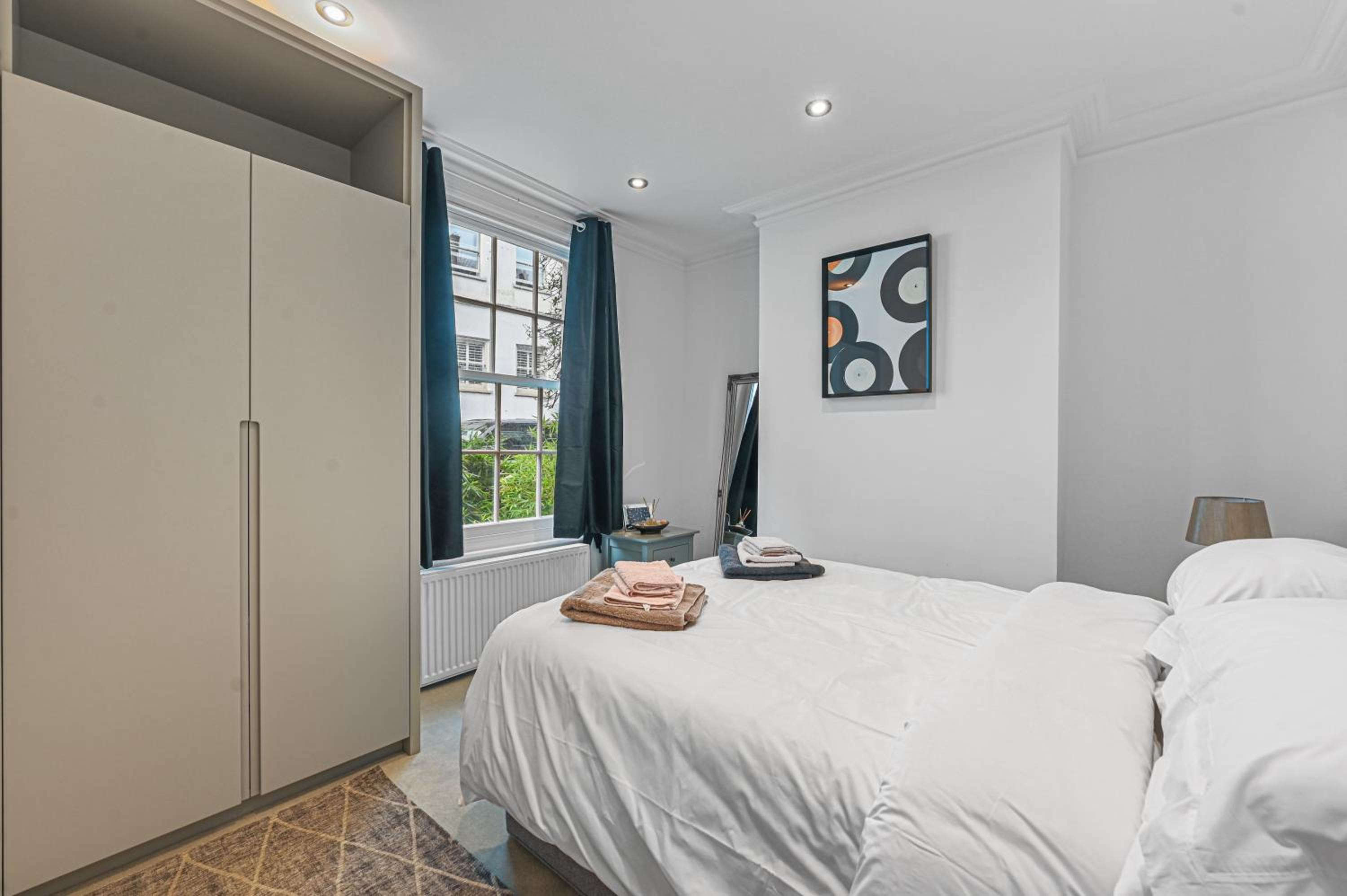 Knightsbridge 3 Bedroom Home 1 Minute Harrods