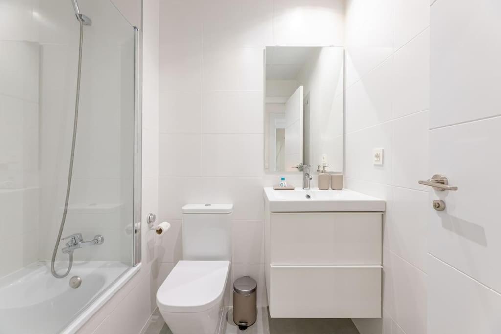 New 3 bedroom apartment with rooftop pool RDR281 view 4