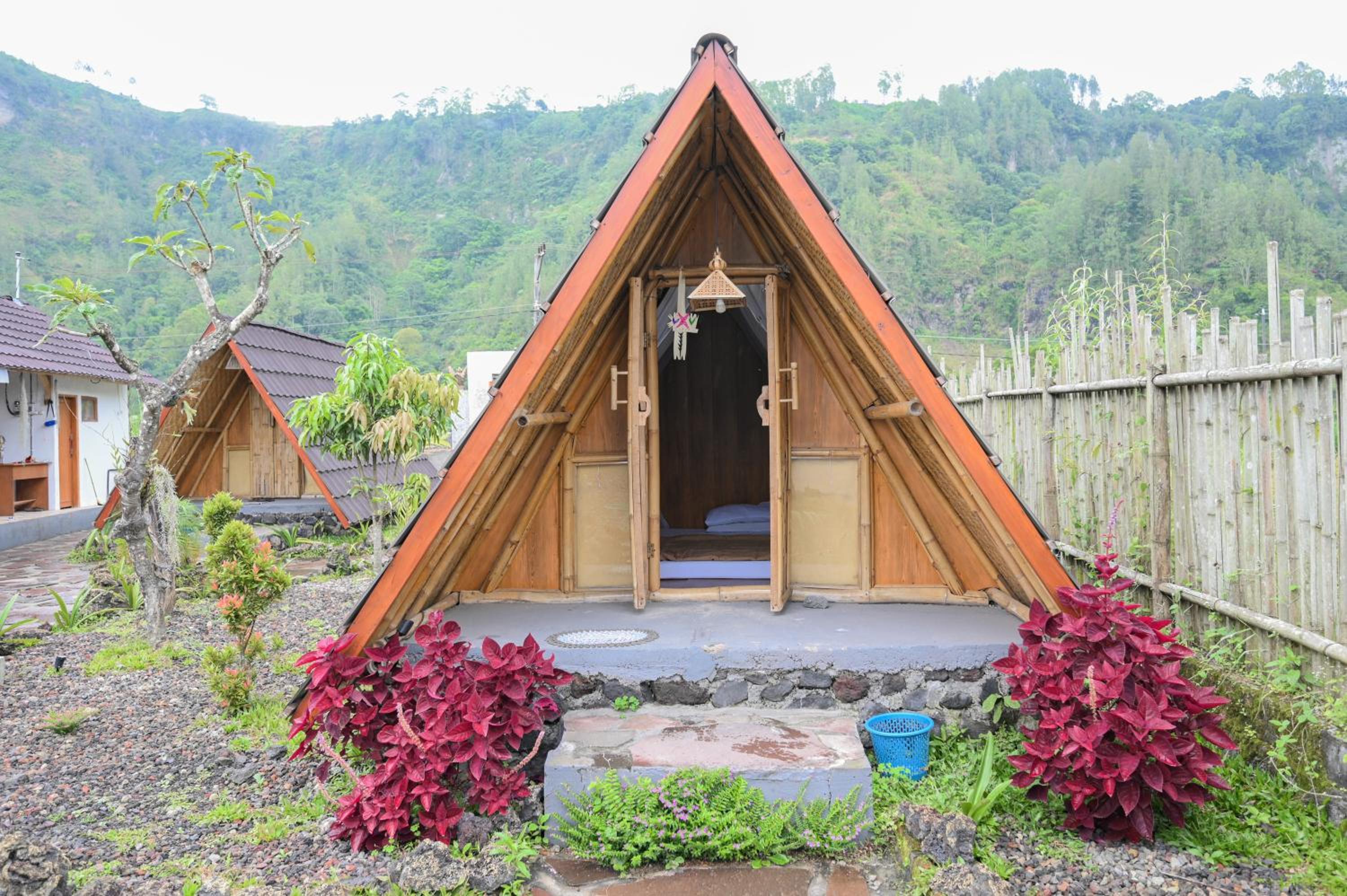 Volcano Cabin Batur RedPartner