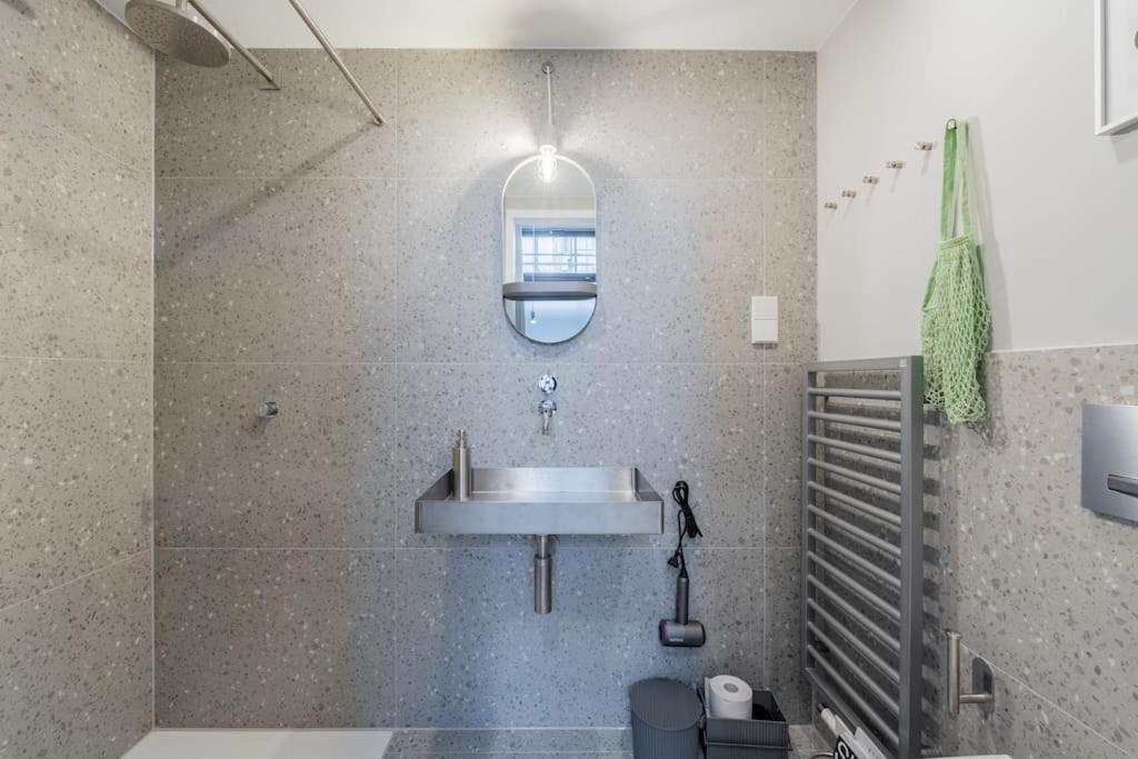 Neue Architektur Wohnung in Mitte - Beste Lage