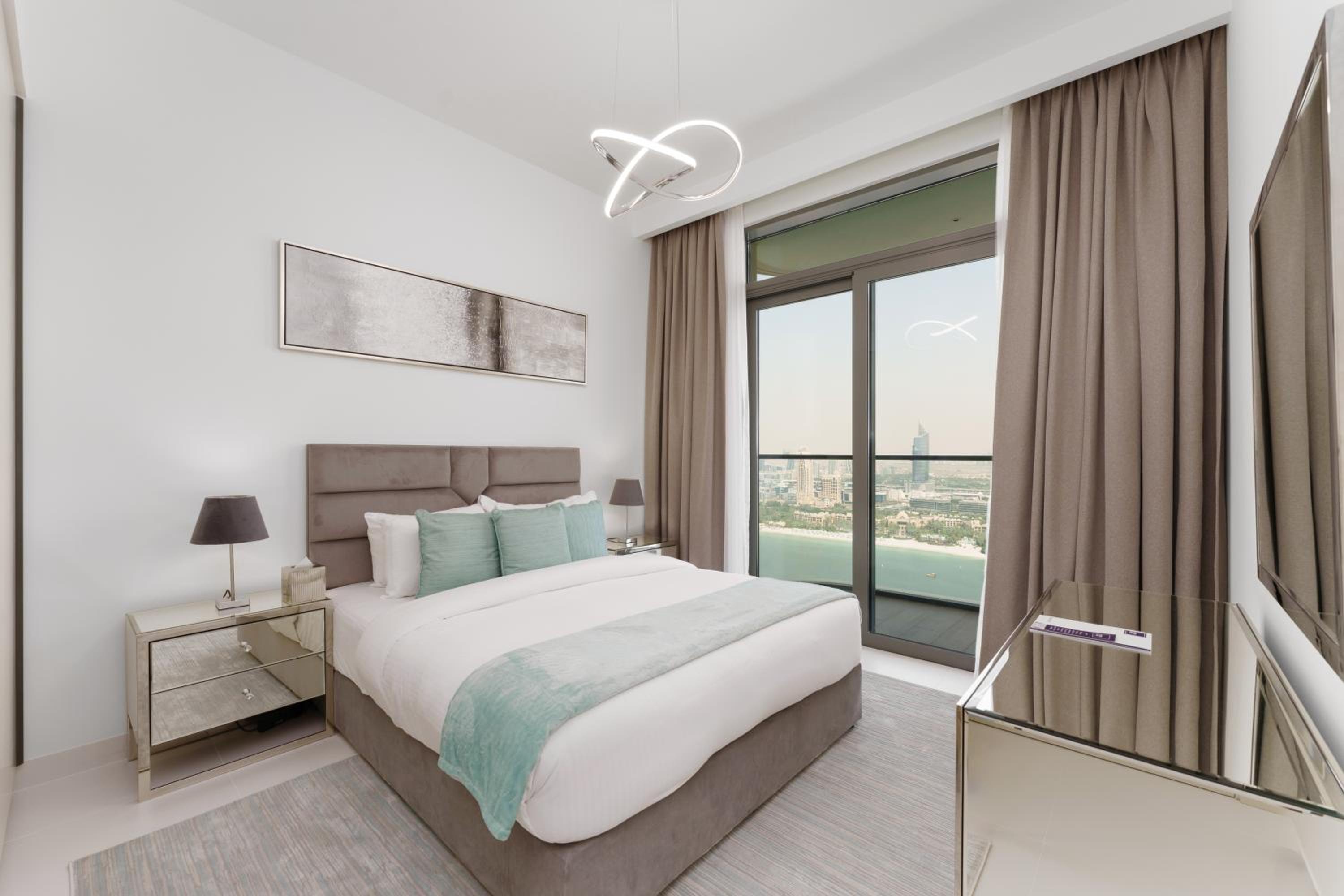 Maison Privee - Exclusive Apt w/ Unmatched Dubai Marina Vistas