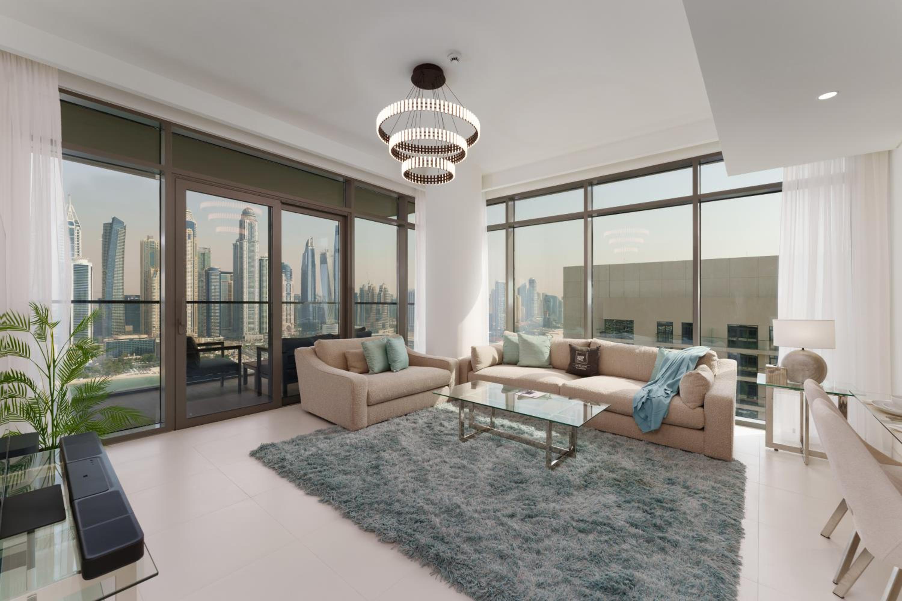 Maison Privee - Exclusive Apt w/ Unmatched Dubai Marina Vistas