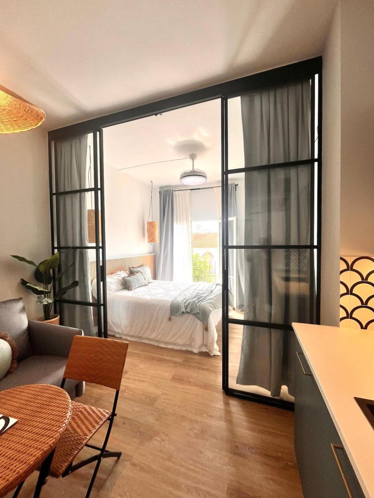 Lola Suite