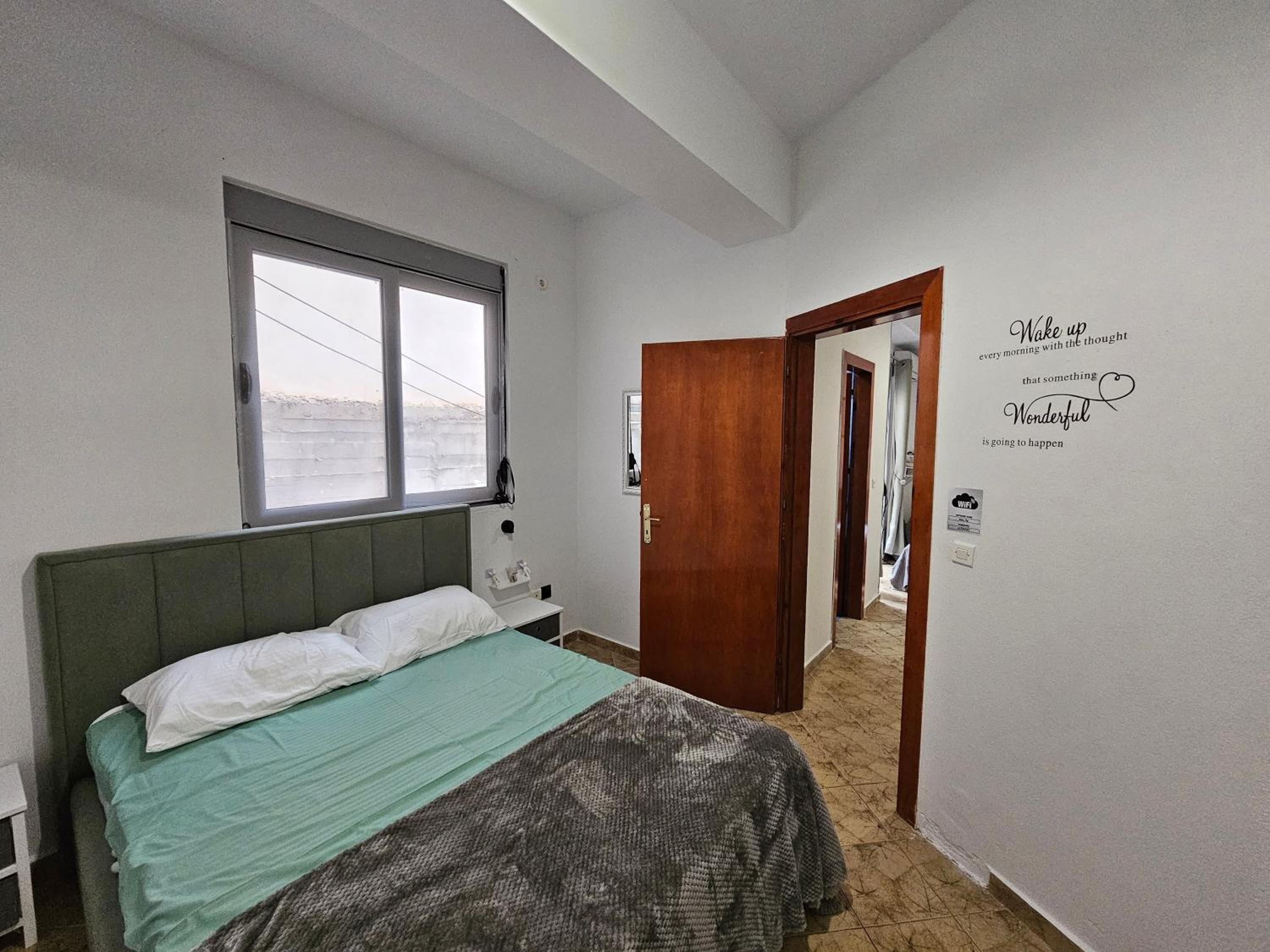 Happy Apartment