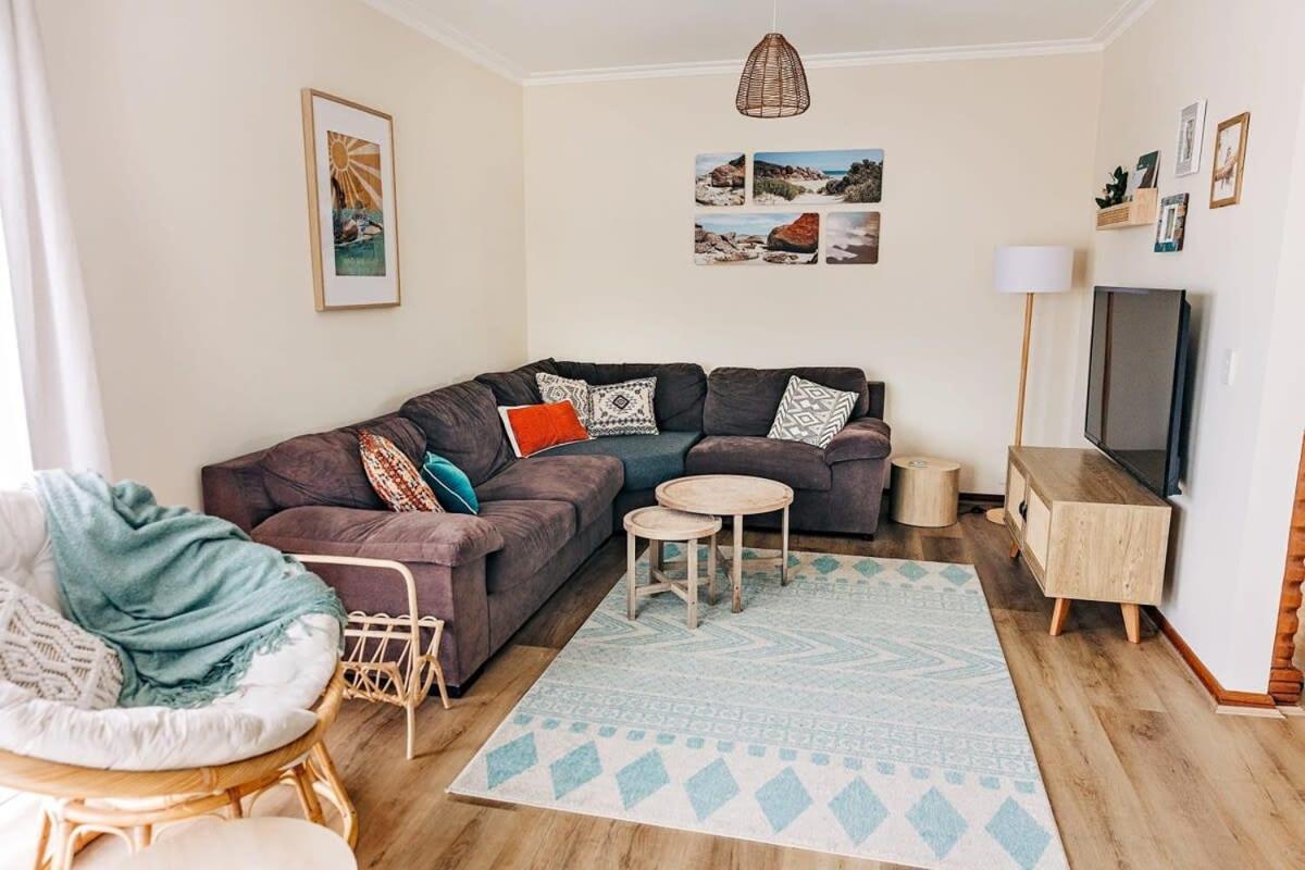 43 Oceanview Parade