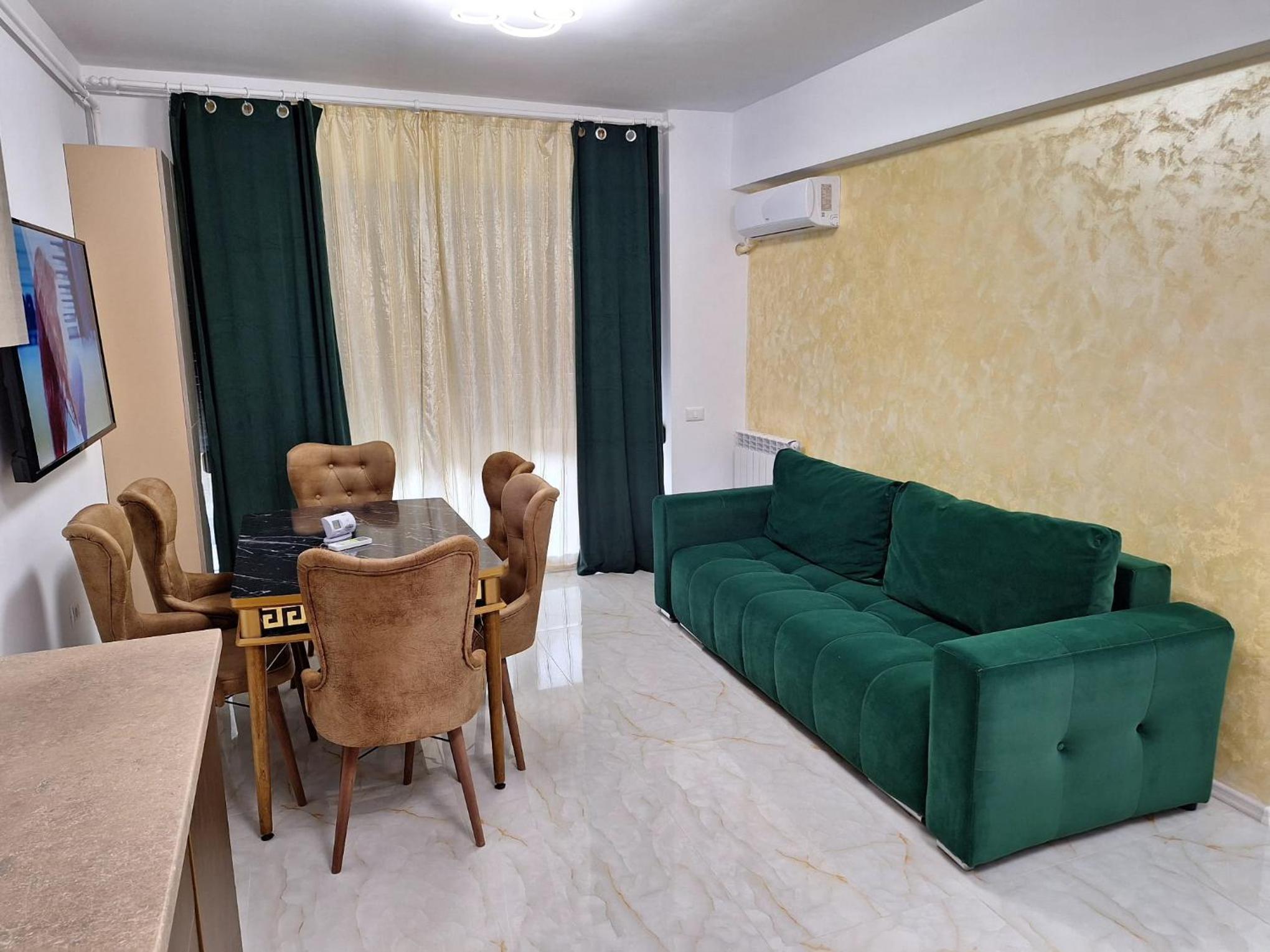 Apartament de lux Mamaia Nord in zona Restaurantului Hanul cu Peste view 2