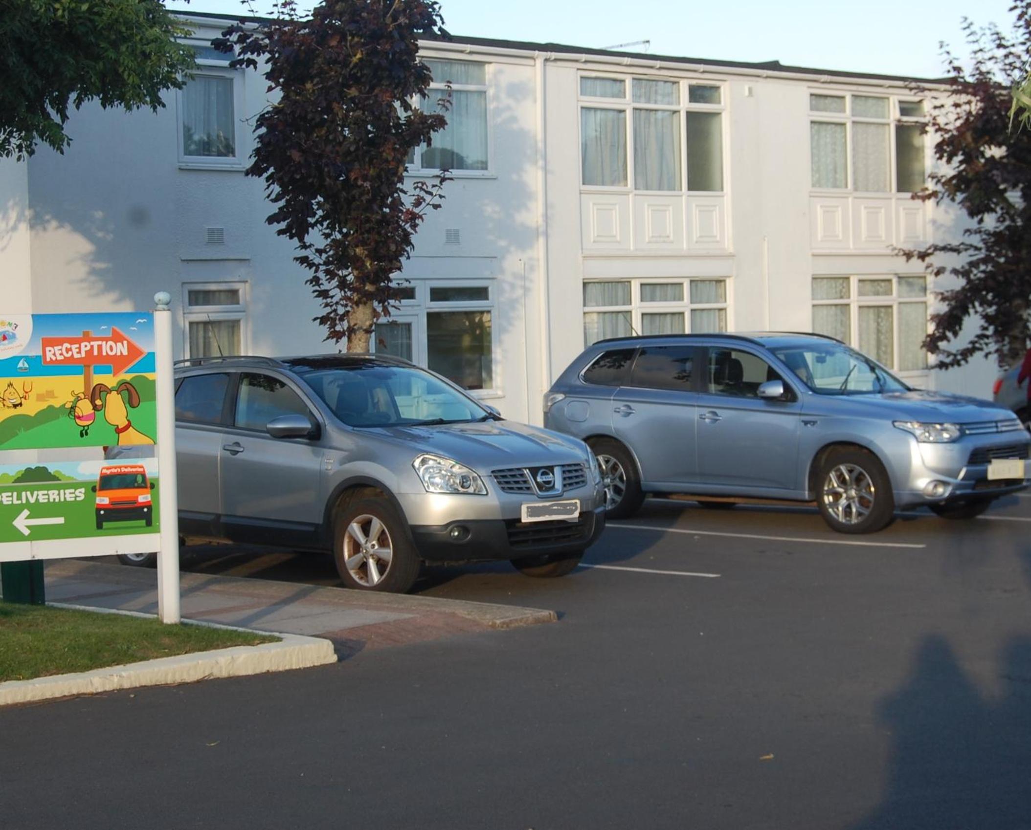 Photo 6
