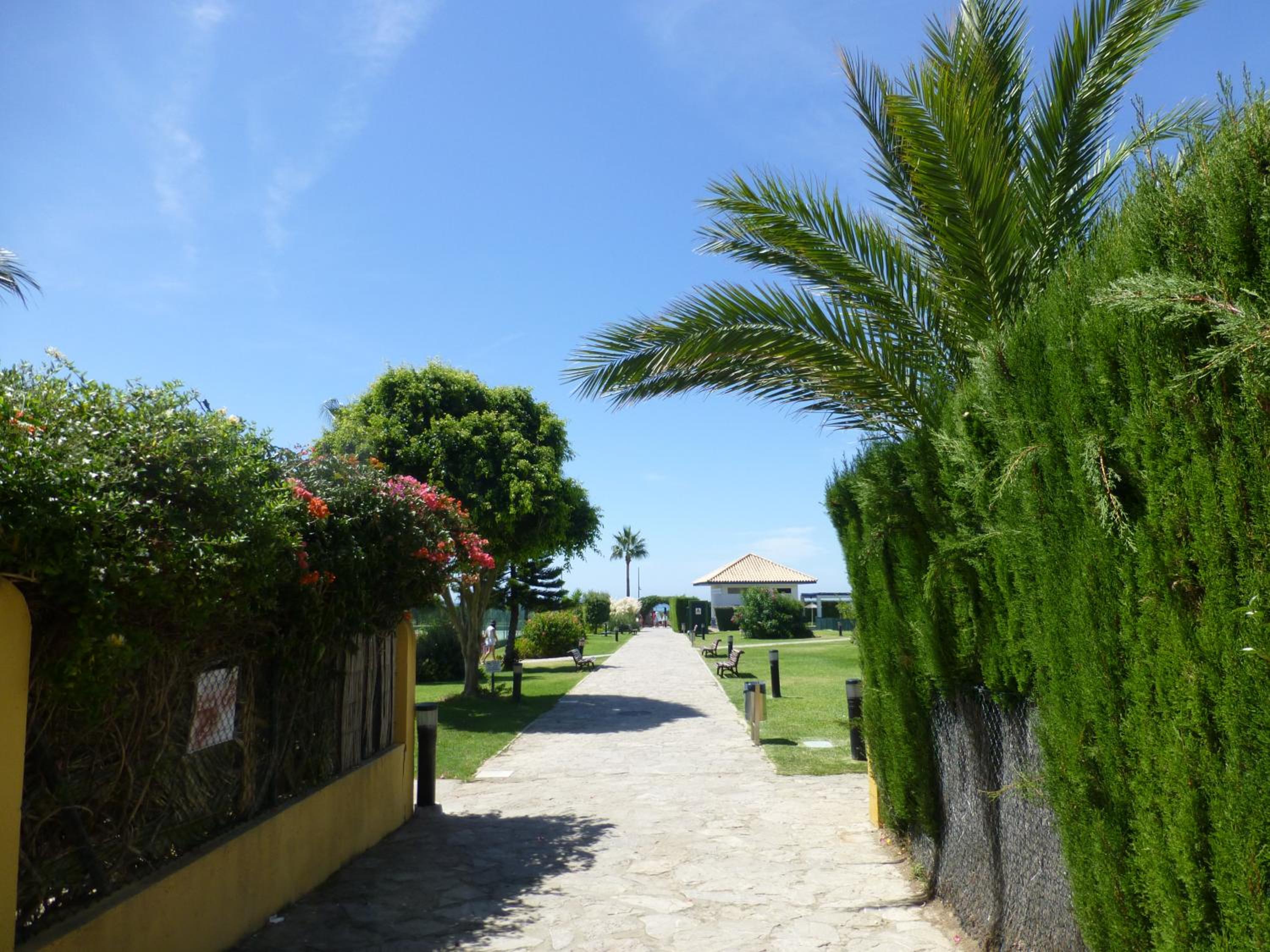 Zahara Paradise Beach-1ª línea-parking incluido view 4