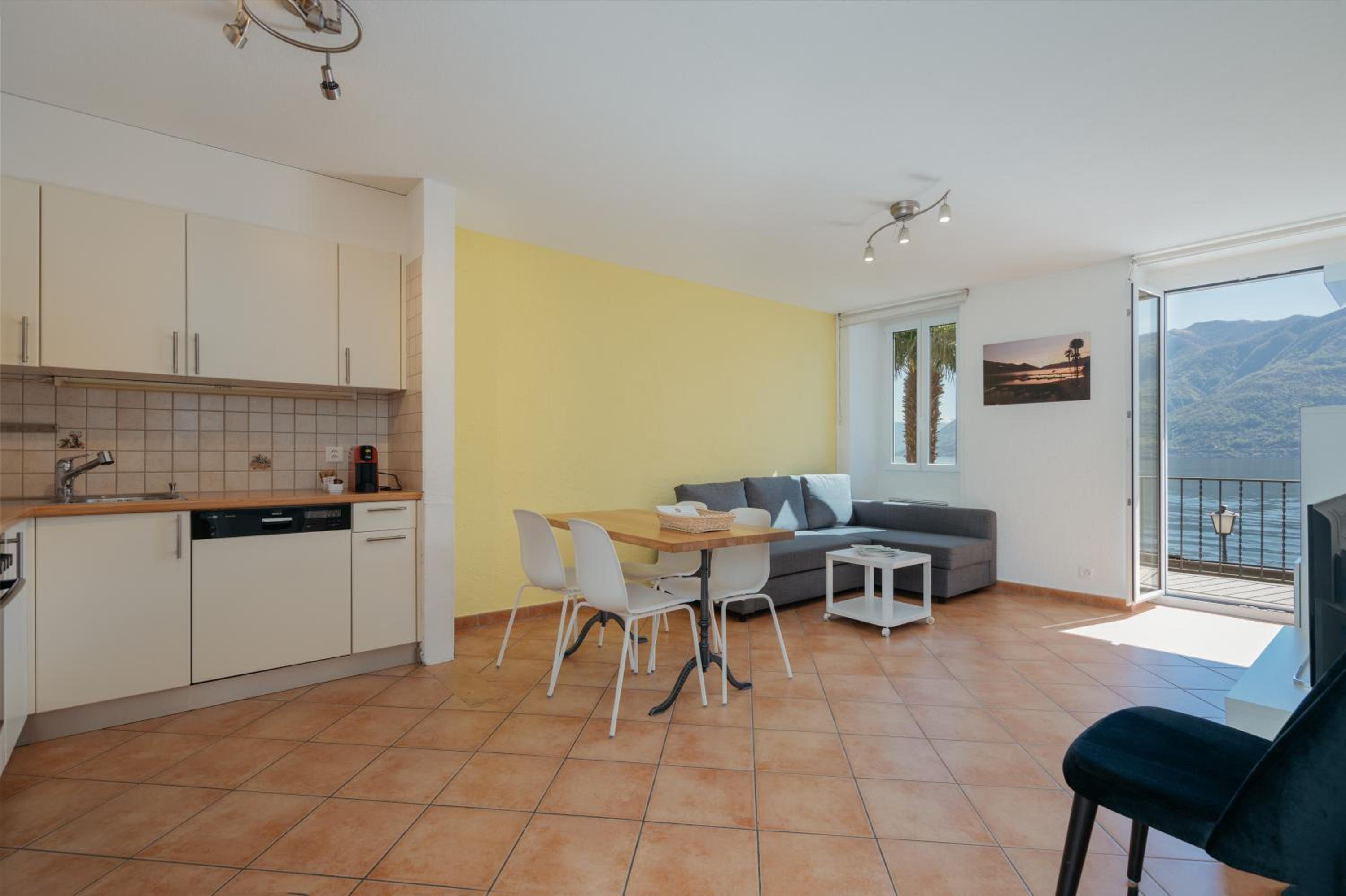 Brissago Lake Apartment