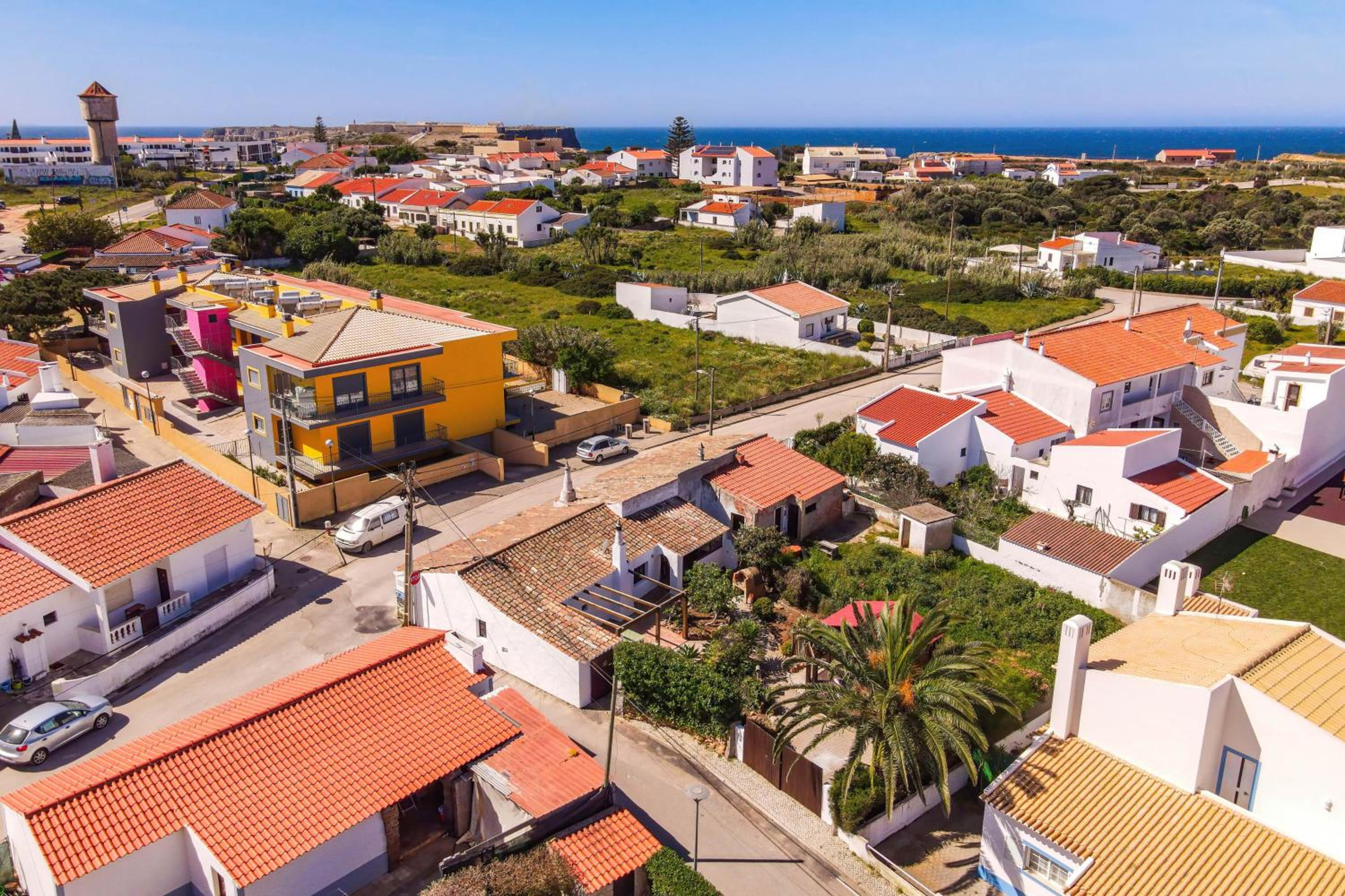 Sagres, Aloha Beach House, 500 meters from Tonel beach view 3