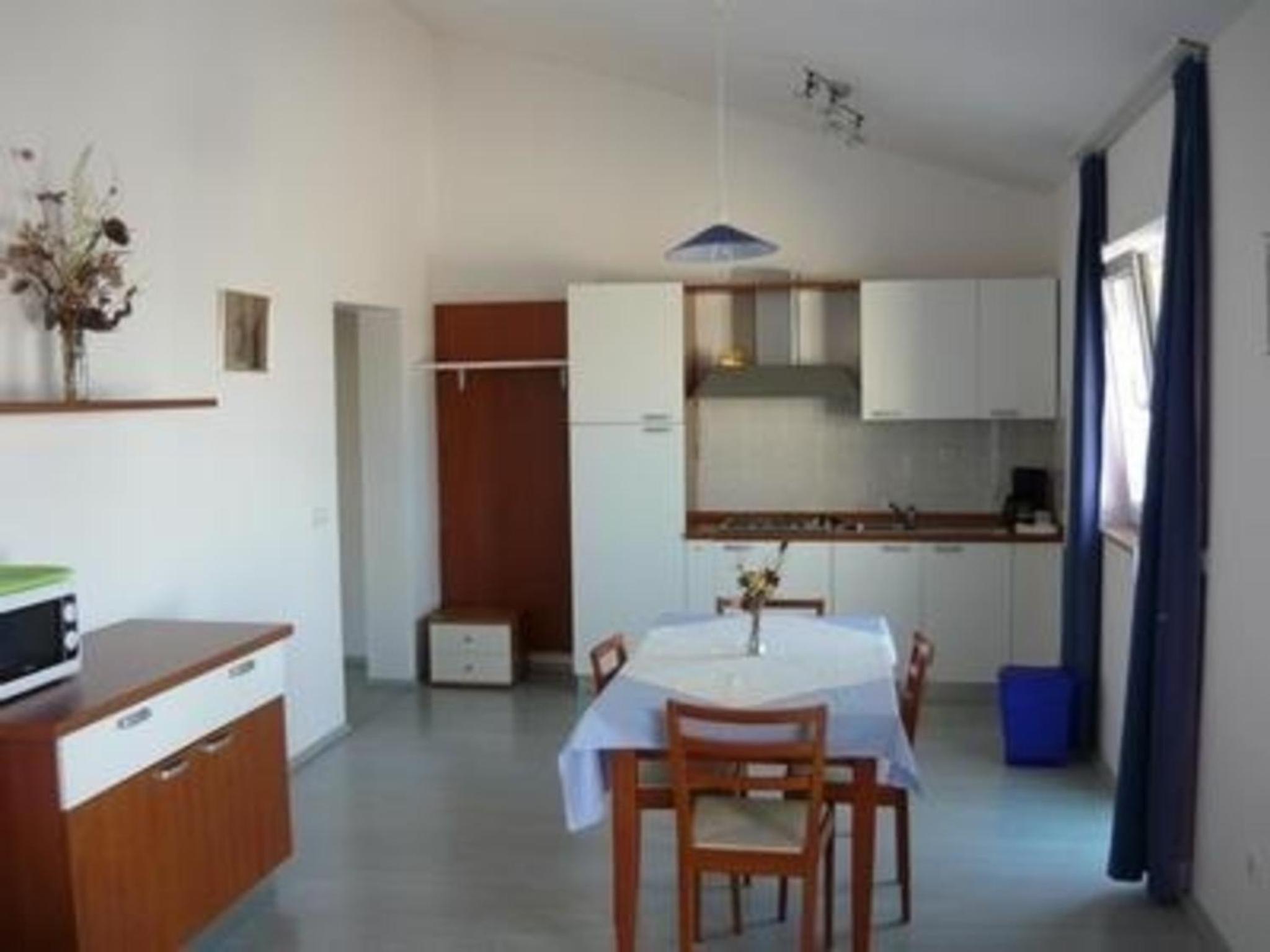 Jadro Apartments In Barbat Mit Grill Und Whirlpool view 4