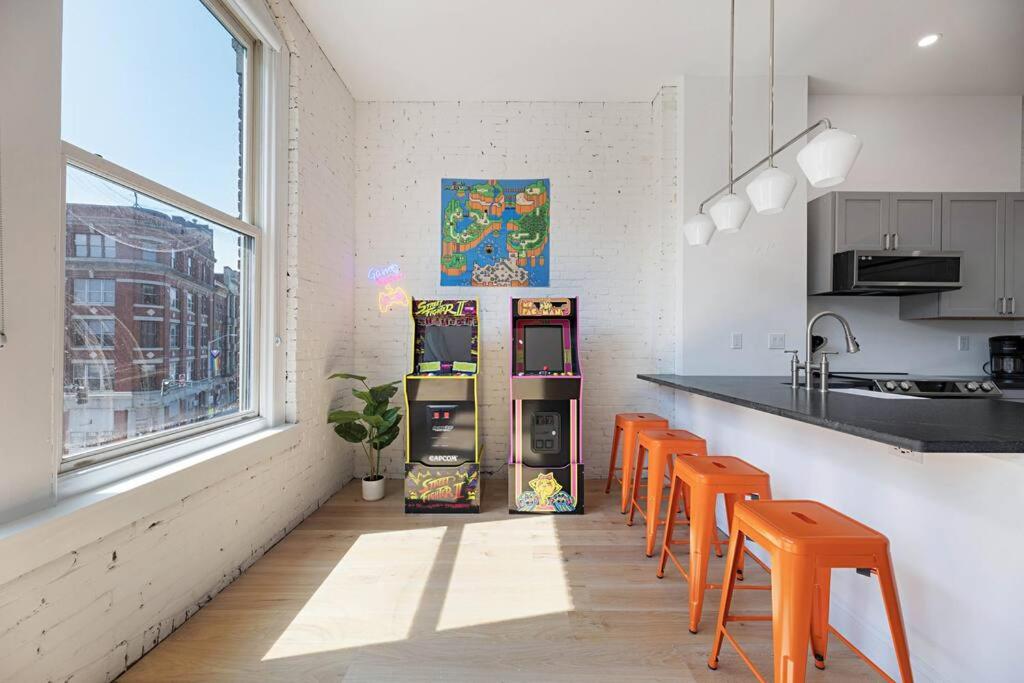 Game On - Your Retro Gaming Hideaway Awaits!, photo 27