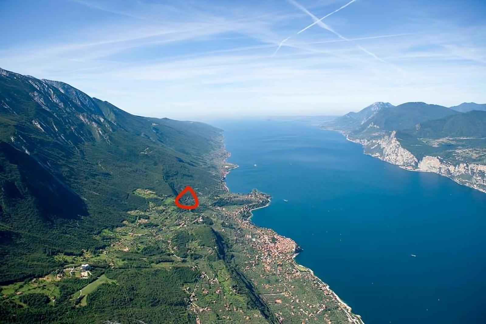 Flat in Garden Residence resort, Malcesine, Italy (with heated pool) photo 3