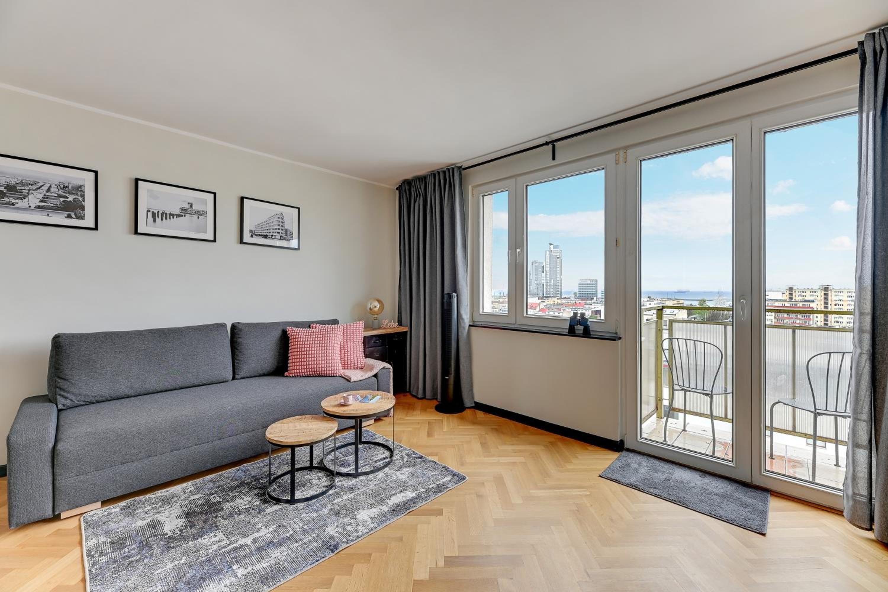 Gdynia Władysława IV by Downtown Apartments