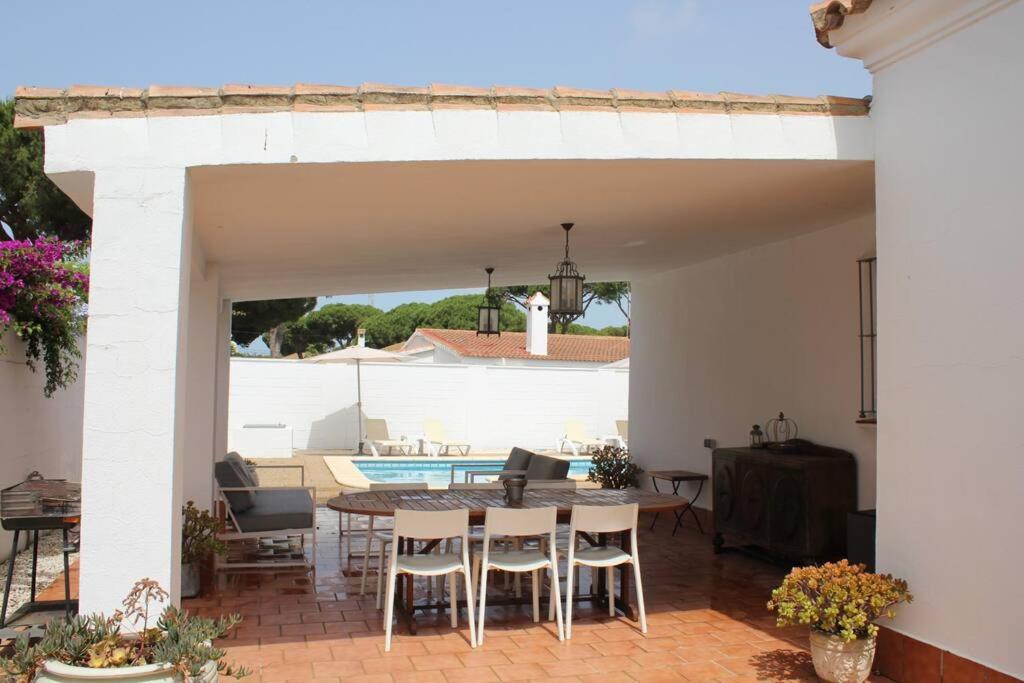 Casa Bond