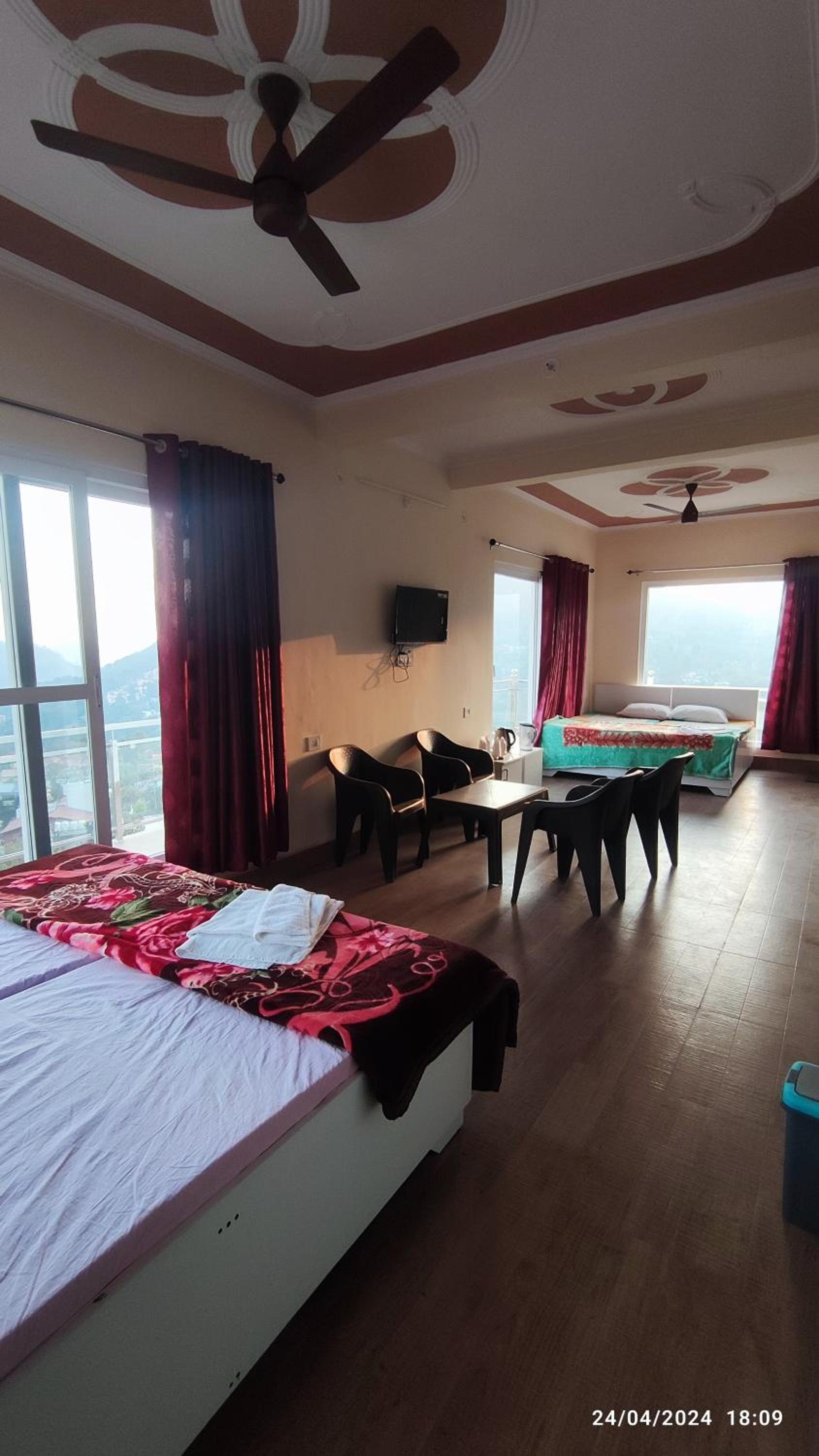 Host Labs Homestay - Premium View view 3