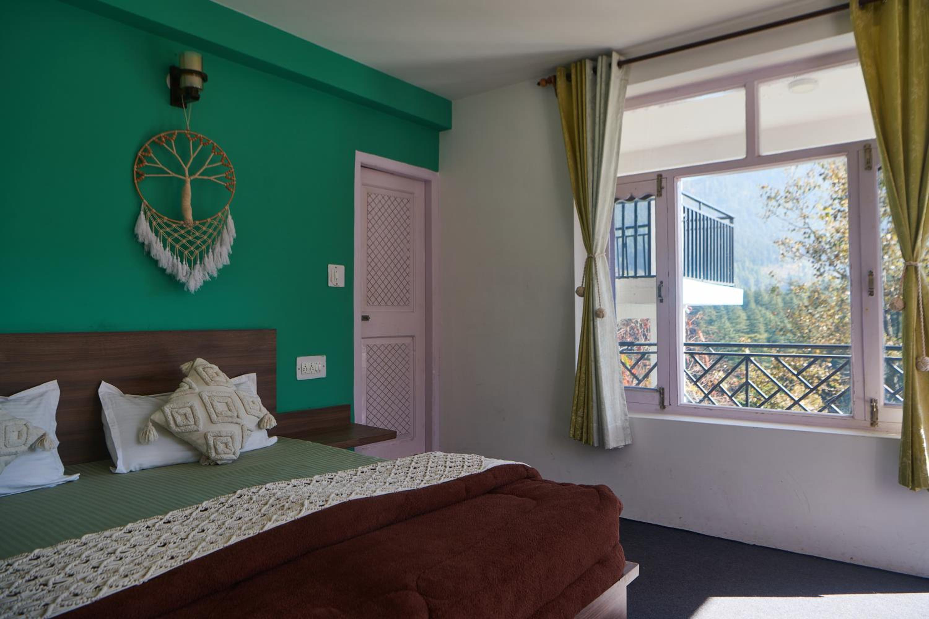 Hostelgia