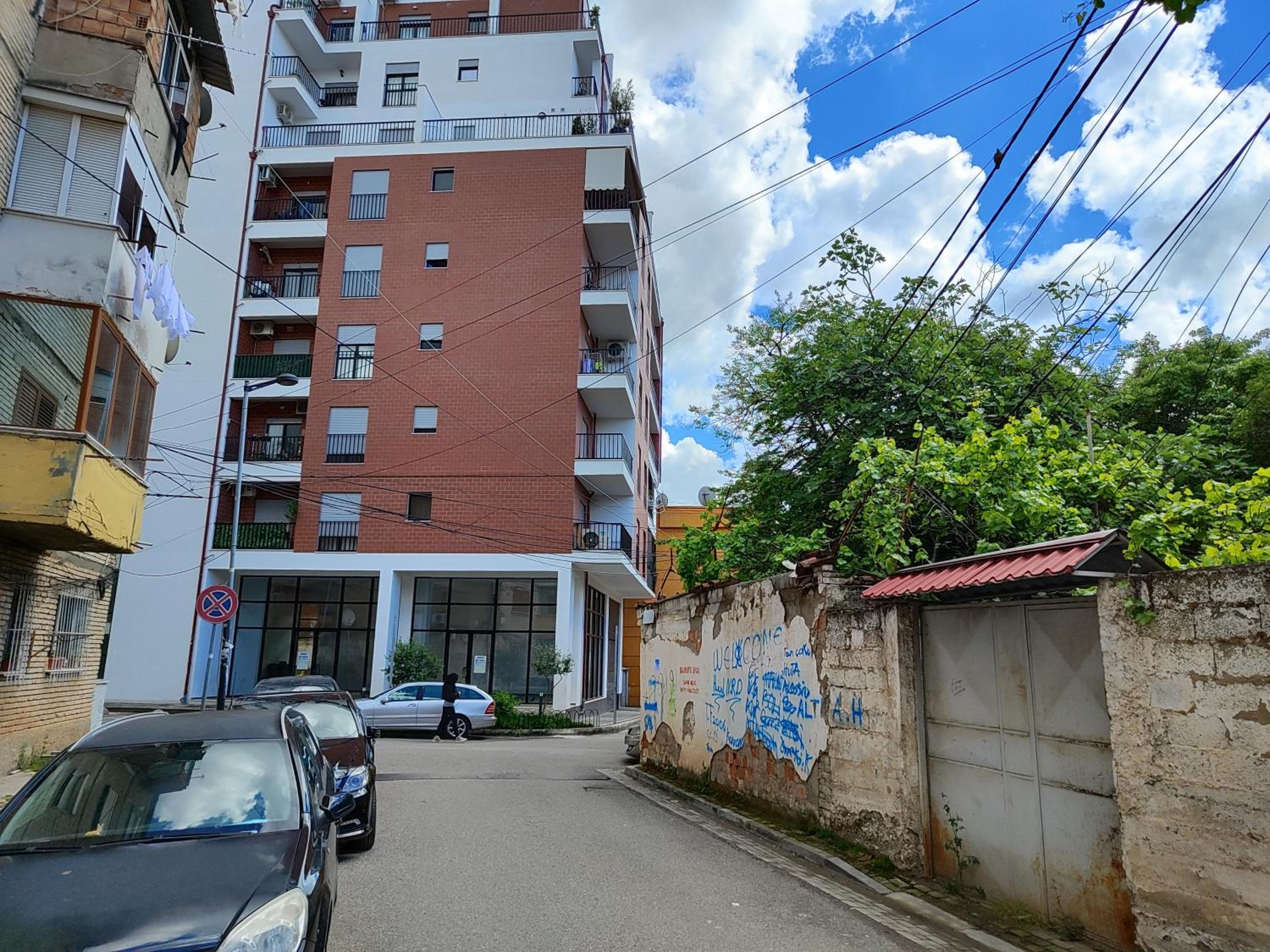 ENES Apartment Tirane