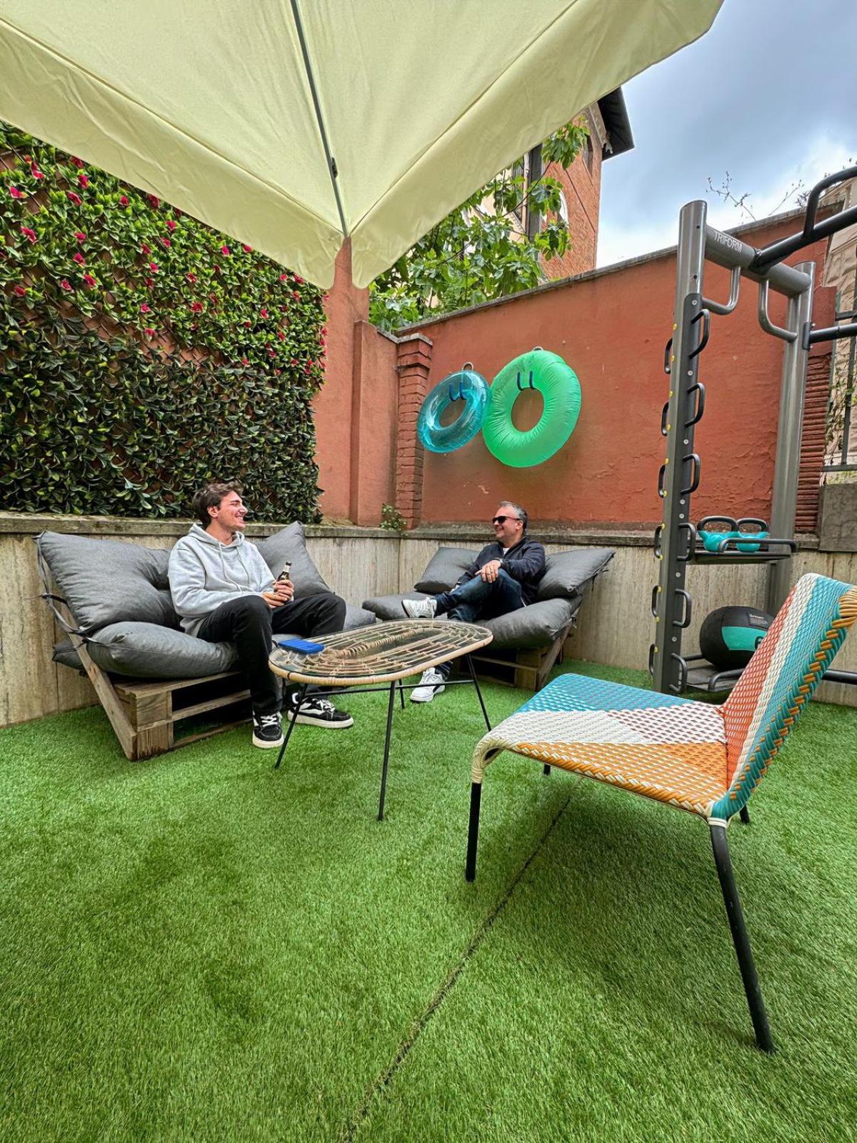 lounge