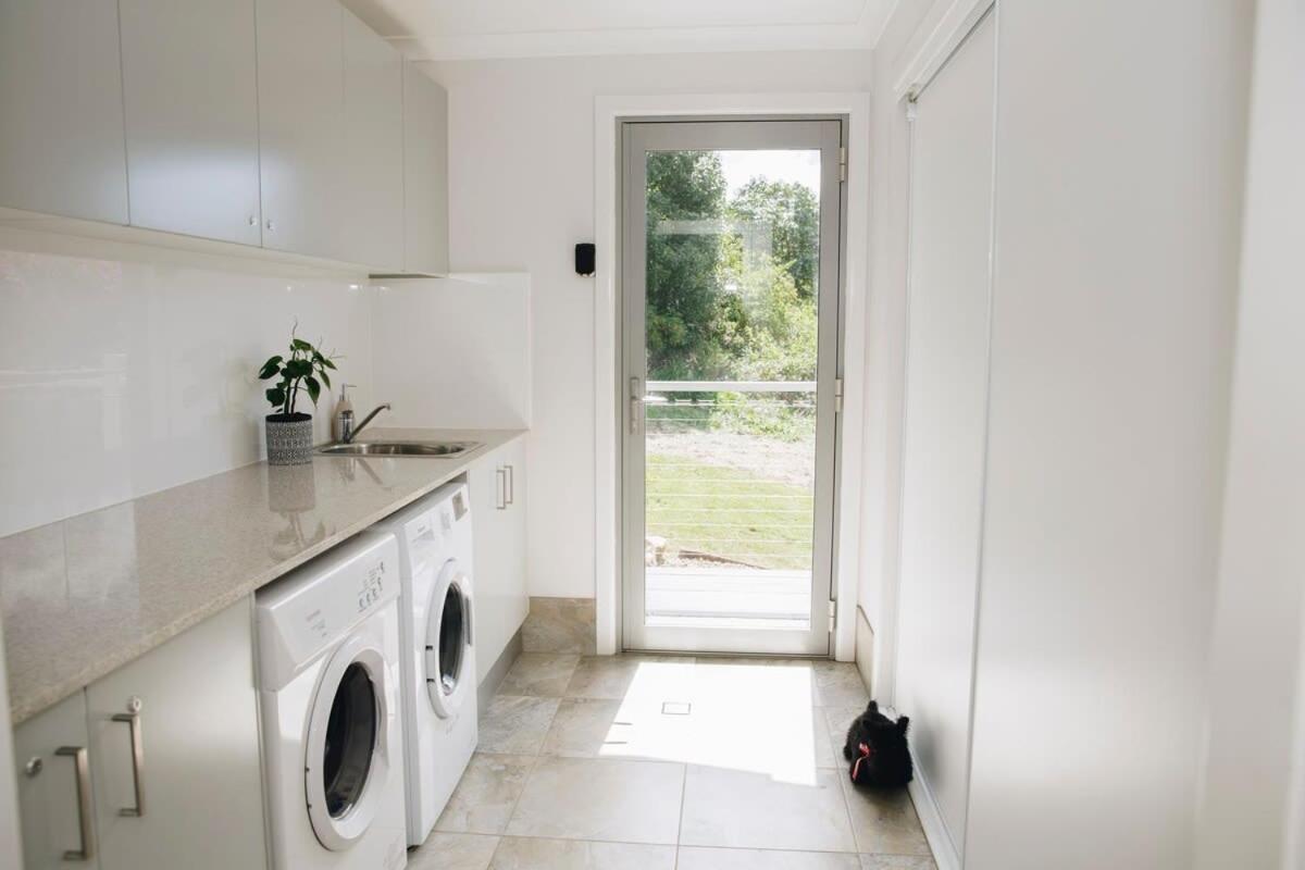 Flaxton Garden Home with Spectacular Coastal Views