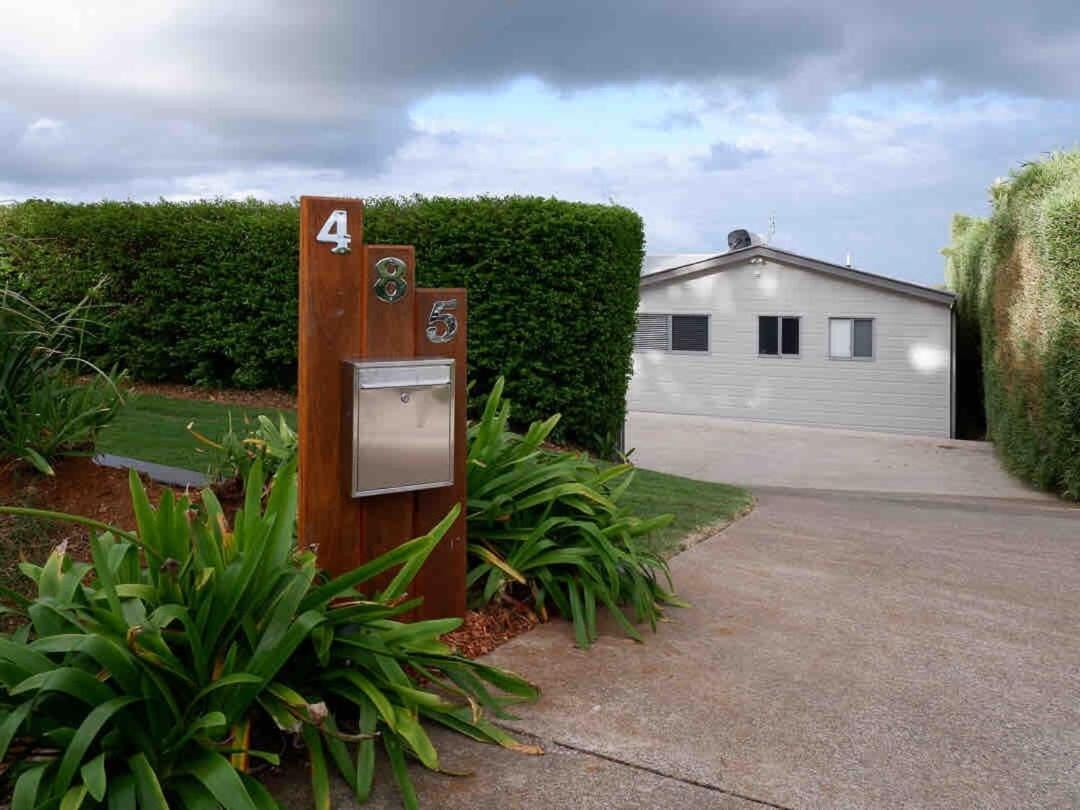 Flaxton Garden Home with Spectacular Coastal Views