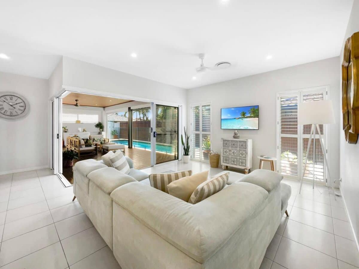 'Beachside Bliss' Family Pet Friendly Home