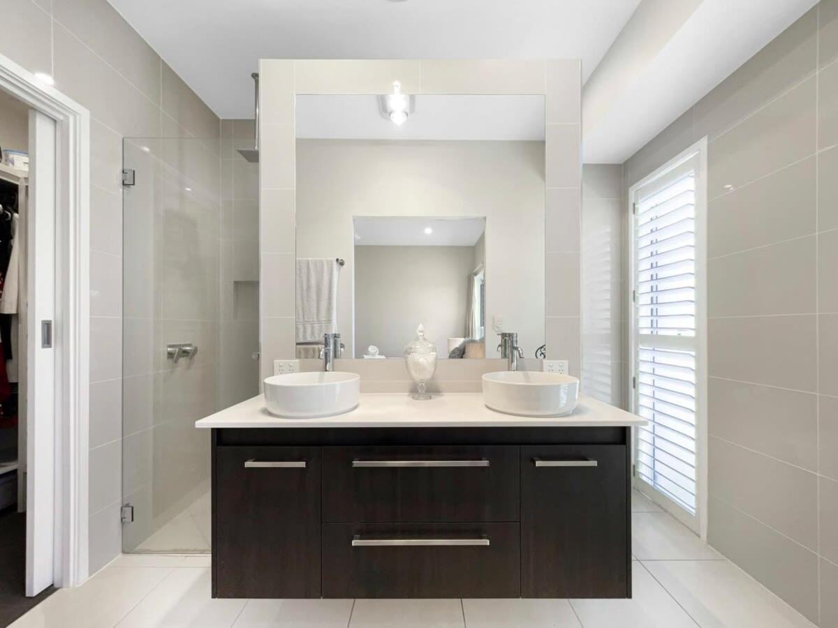'Beachside Bliss' Family Pet Friendly Home