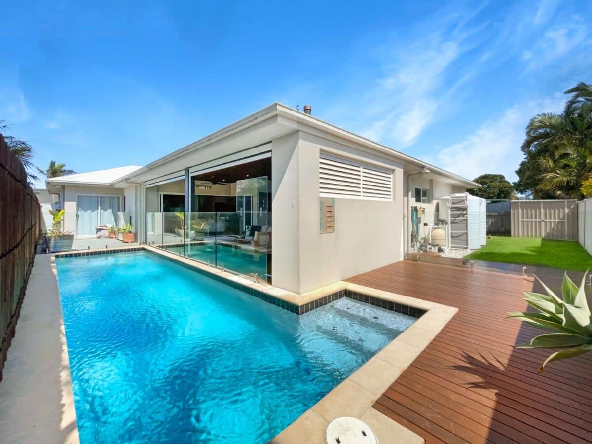'Beachside Bliss' Family Pet Friendly Home