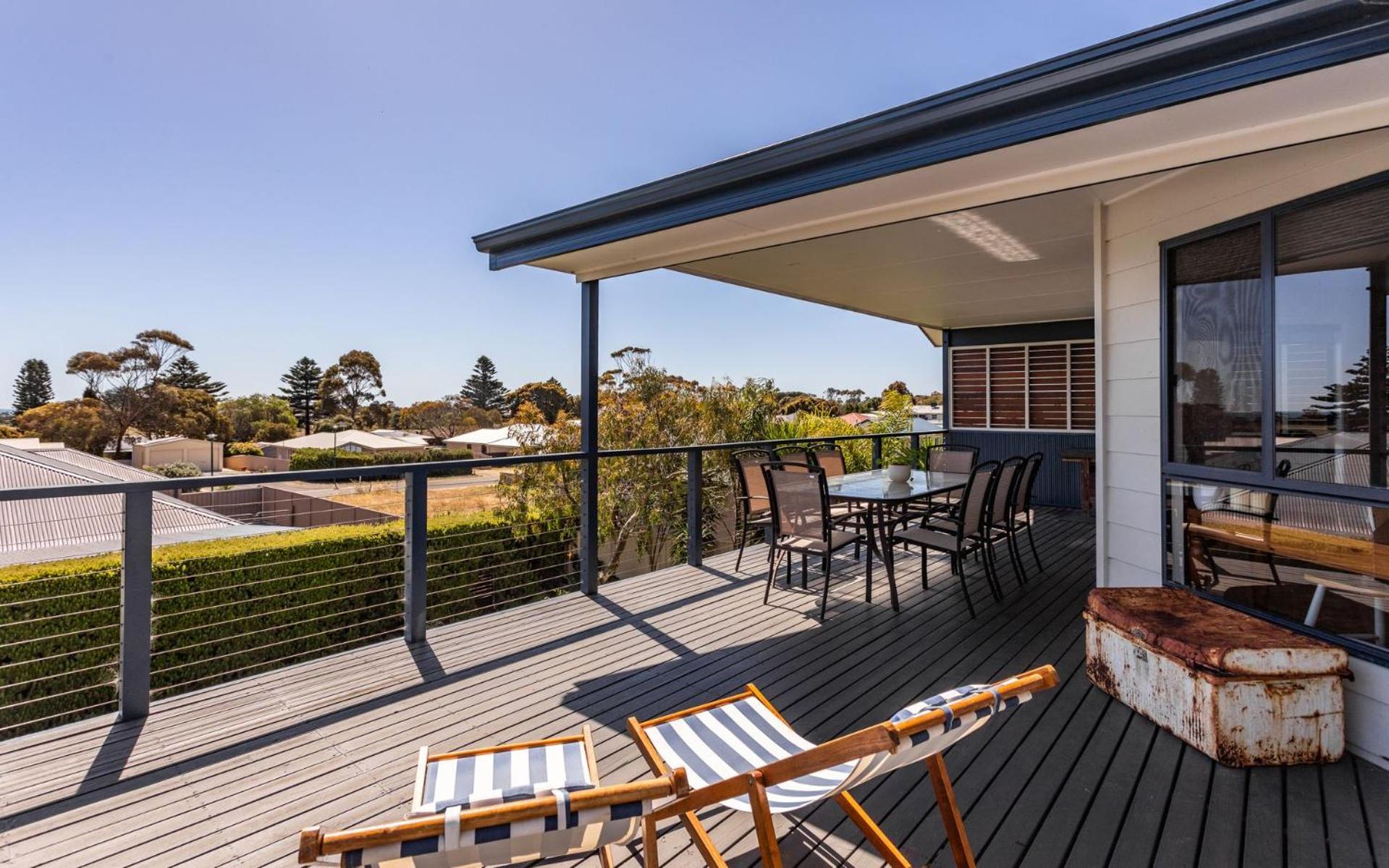 Lazy Days - 7 Nereus Drive