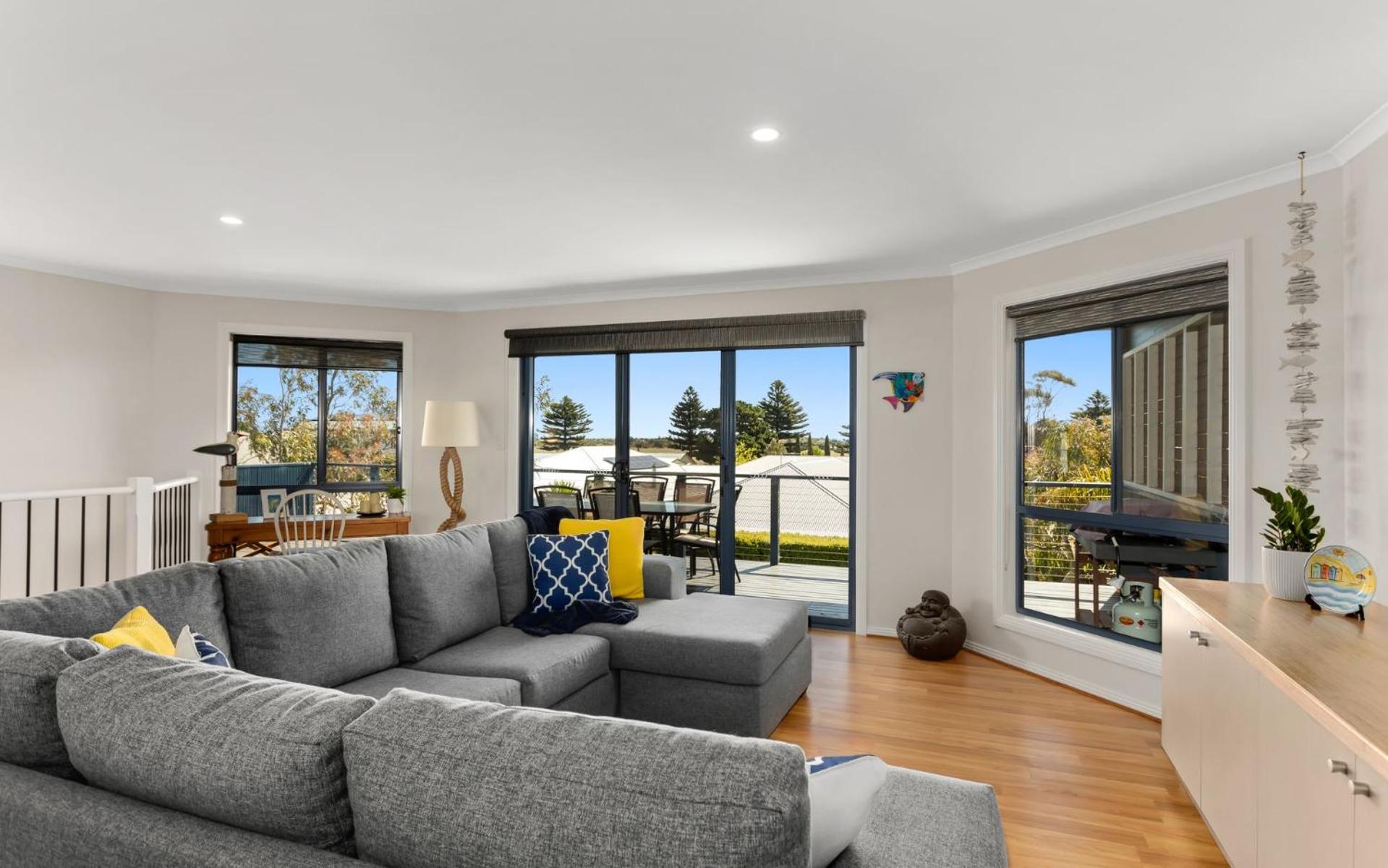 Lazy Days - 7 Nereus Drive